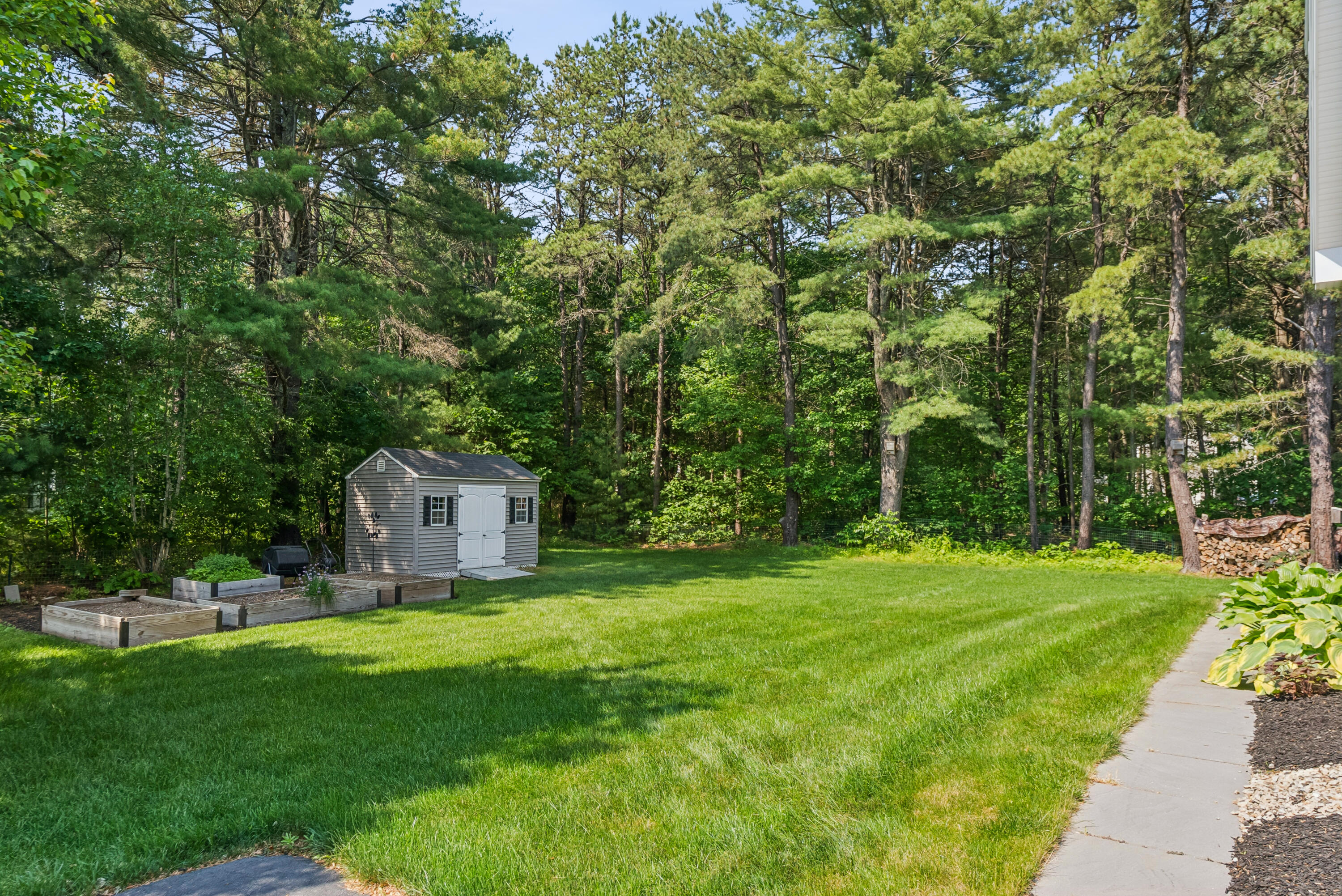 3 Bradfield Way