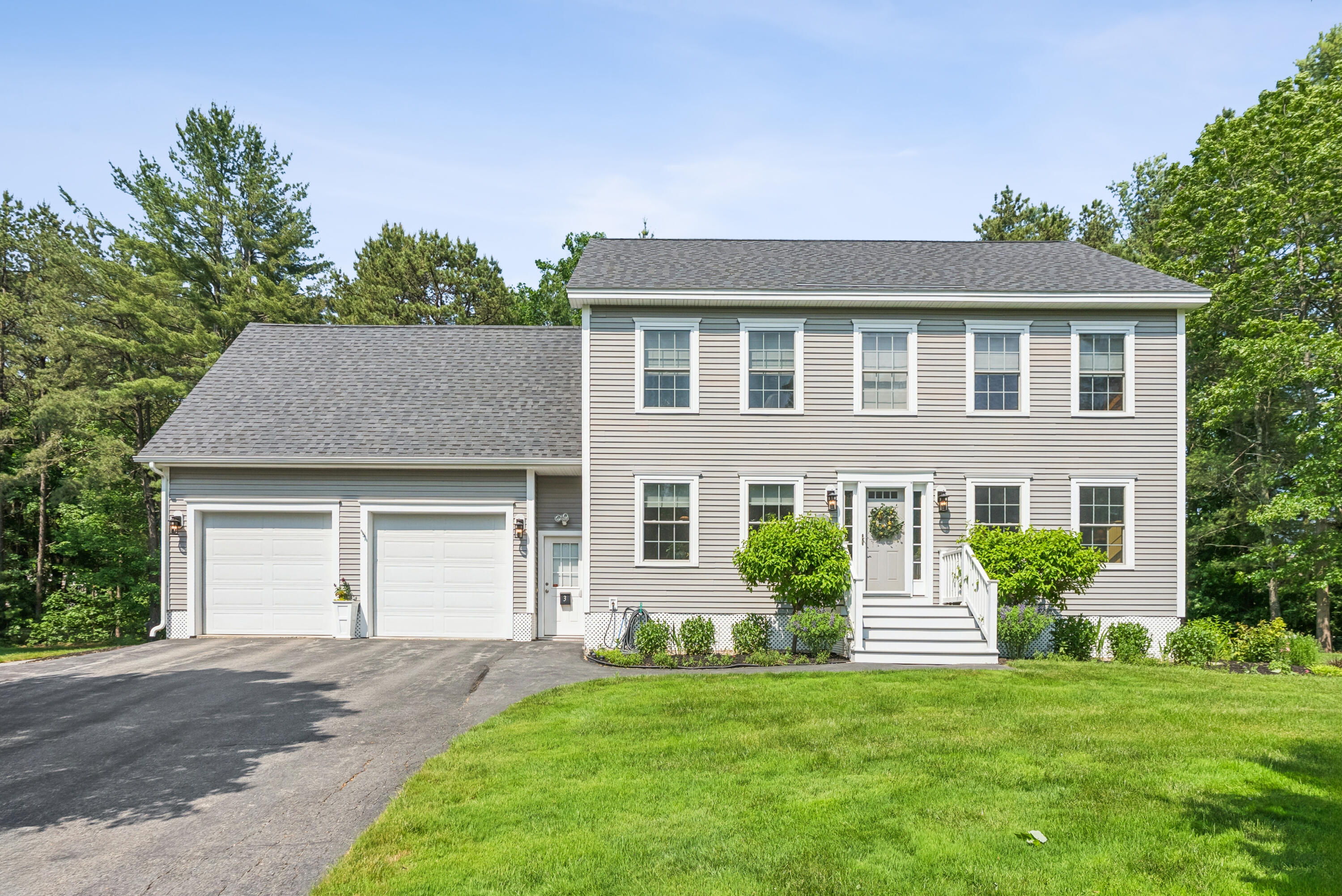 3 Bradfield Way