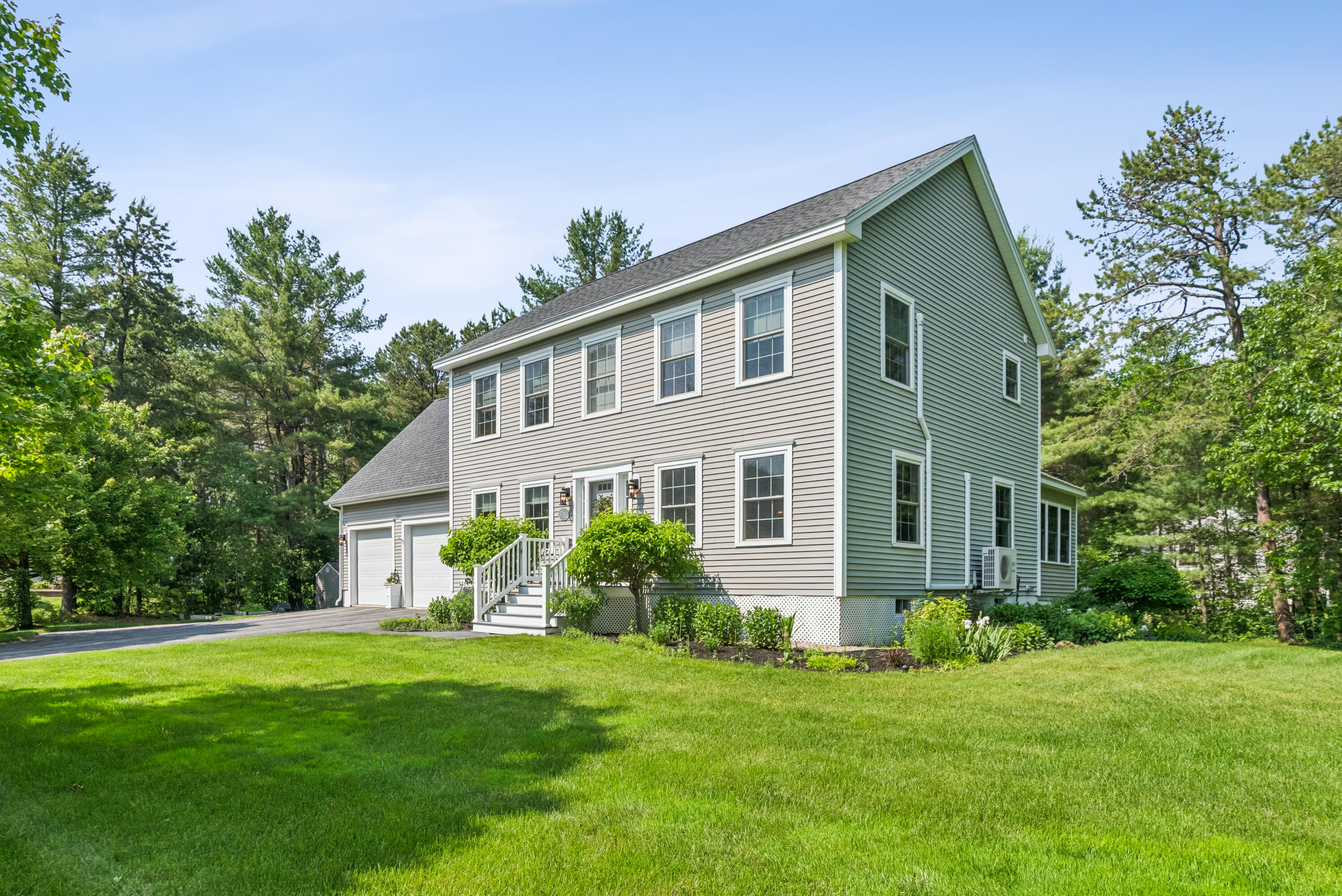 3 Bradfield Way