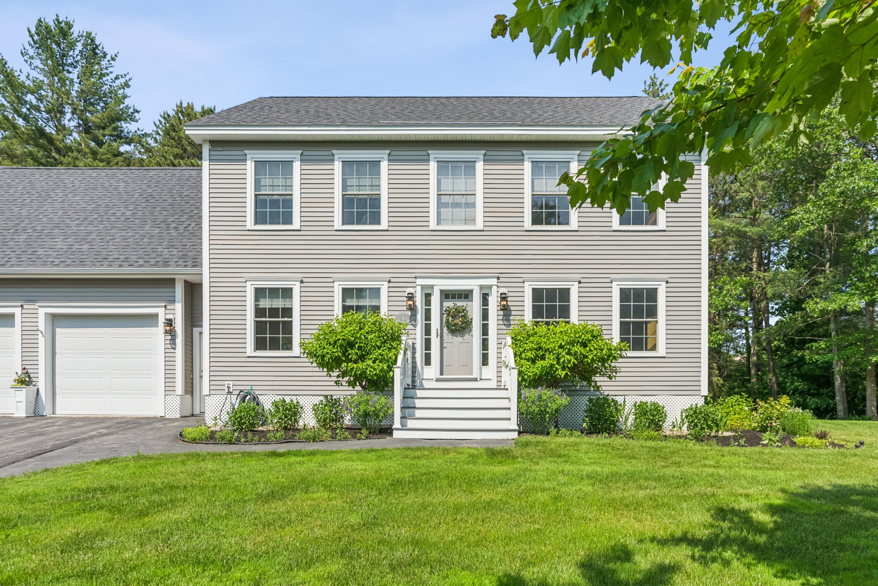 3 Bradfield Way