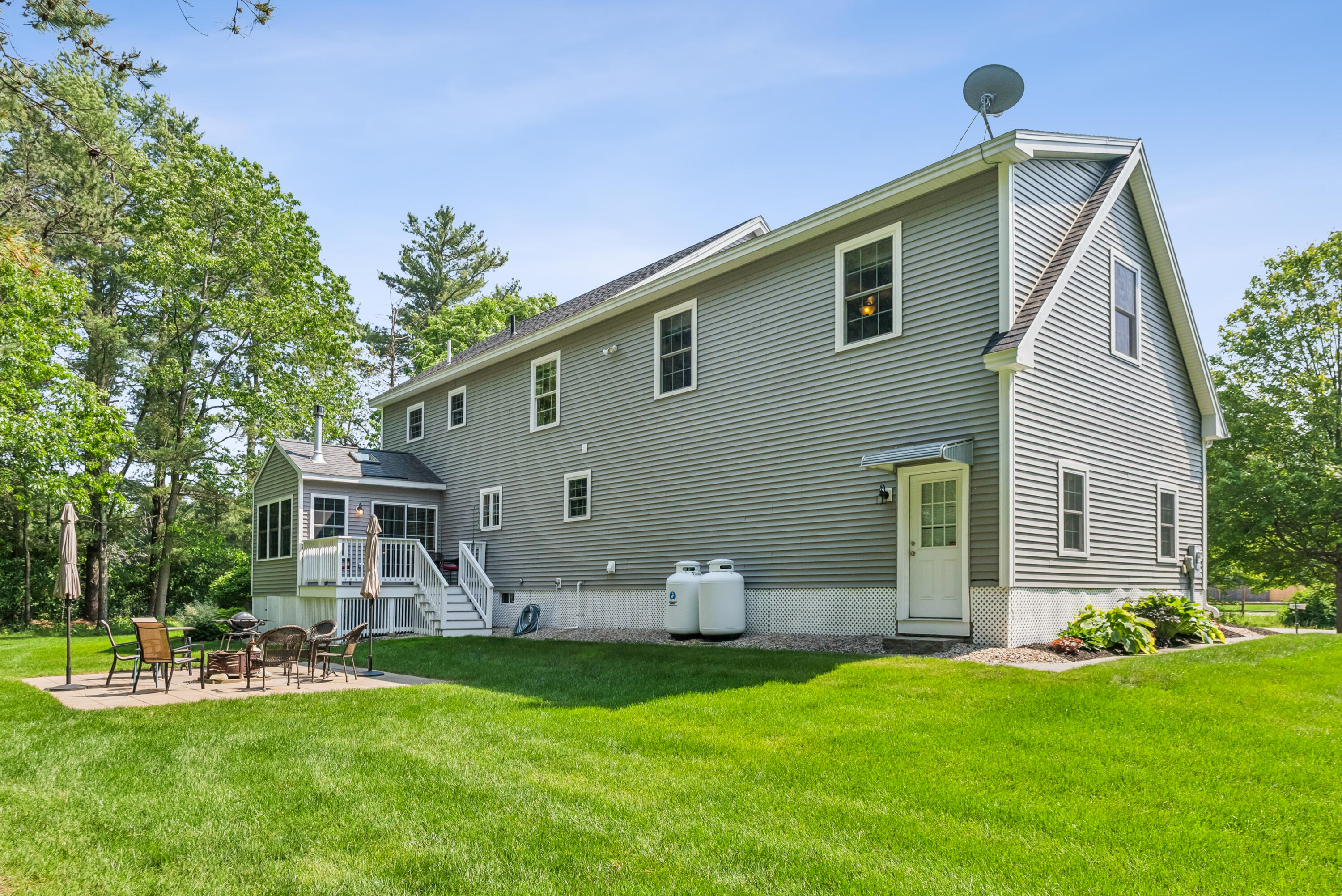 3 Bradfield Way