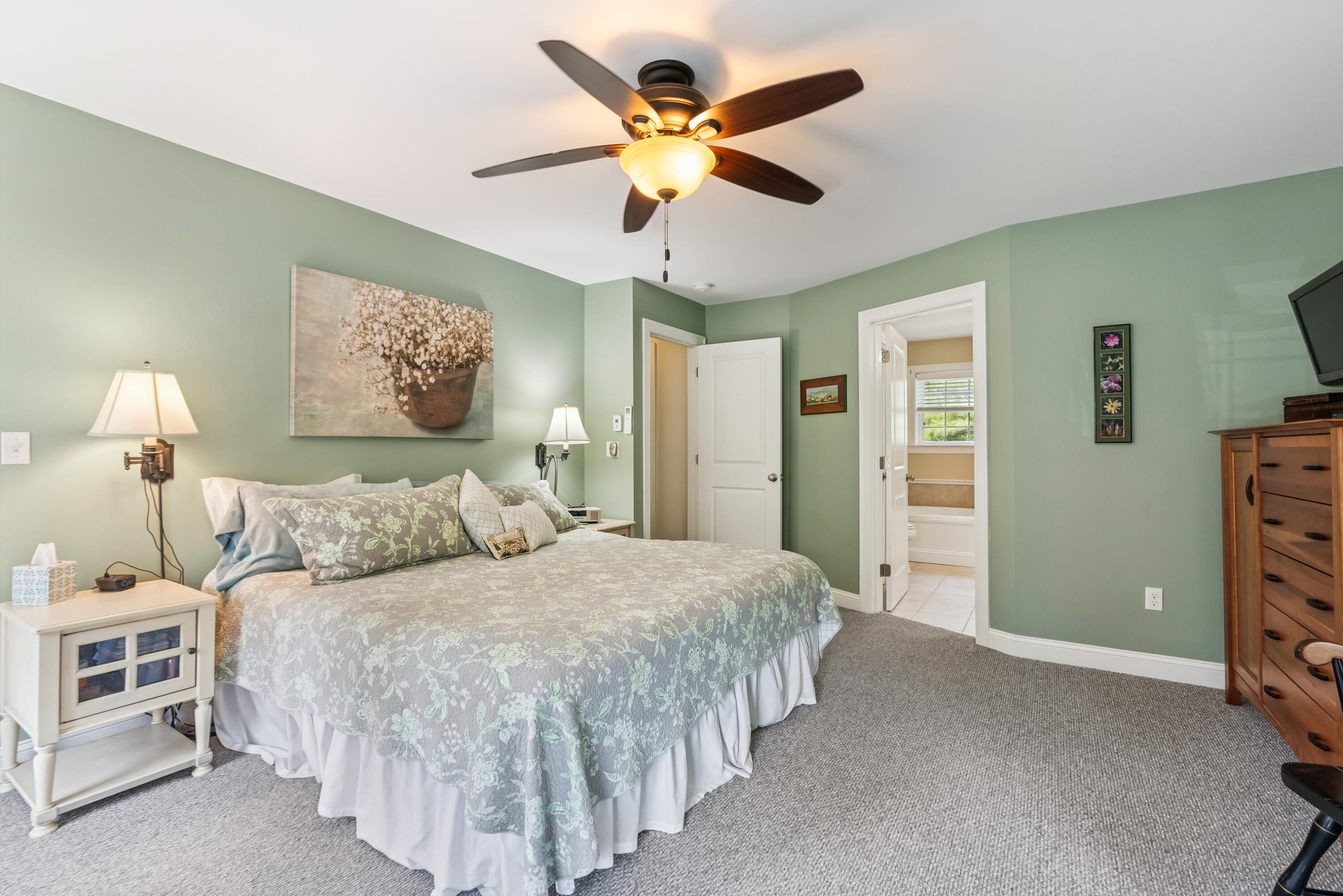 3 Bradfield Way