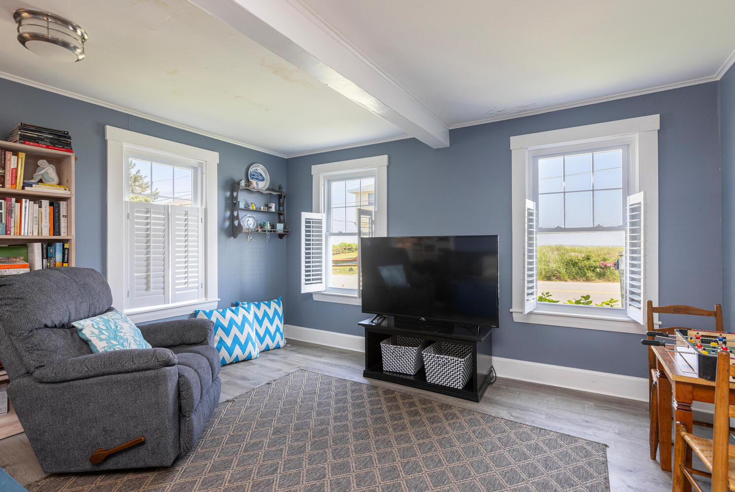 116 & 103 Hills Beach Road