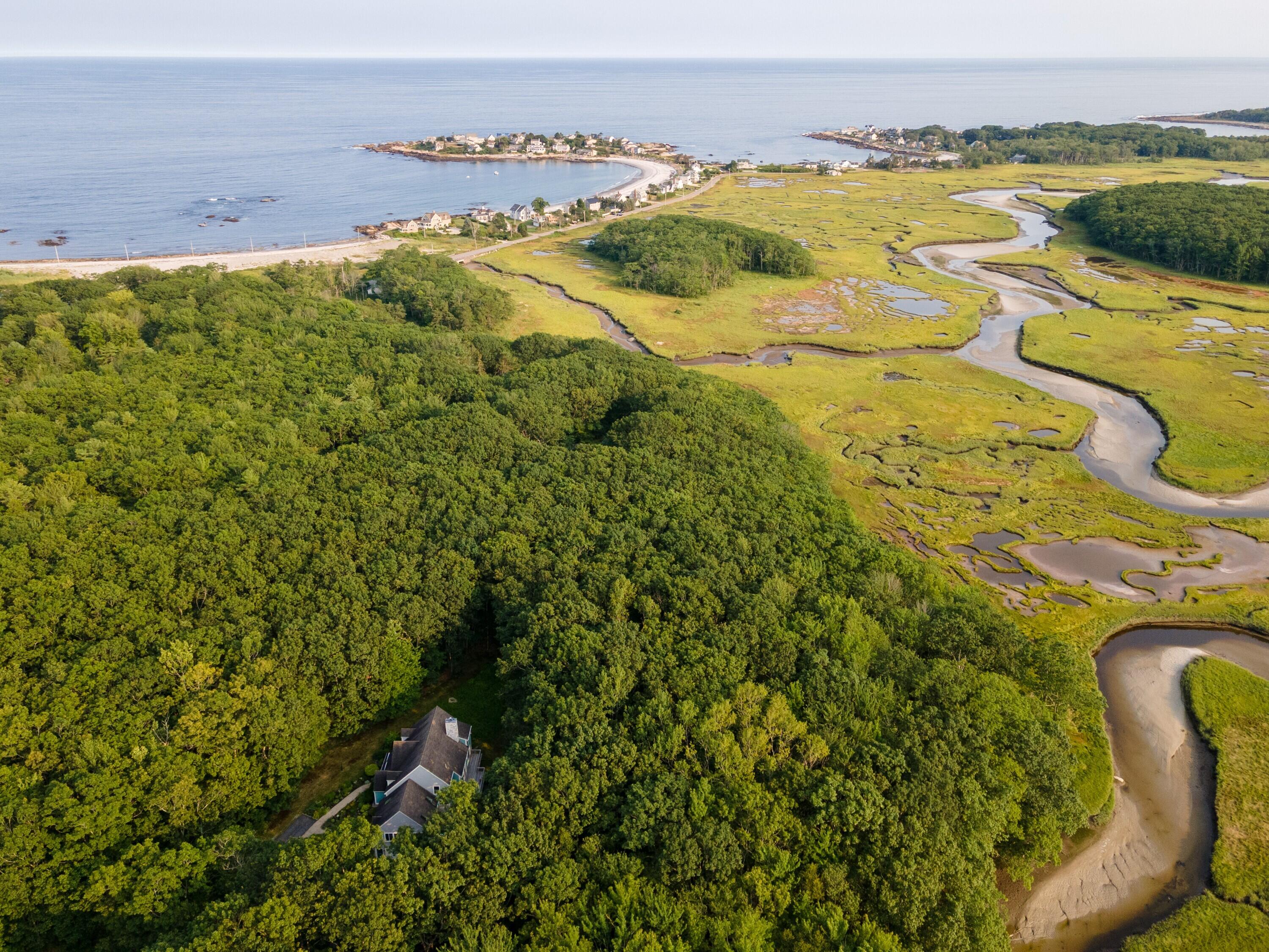 8 Shore Road