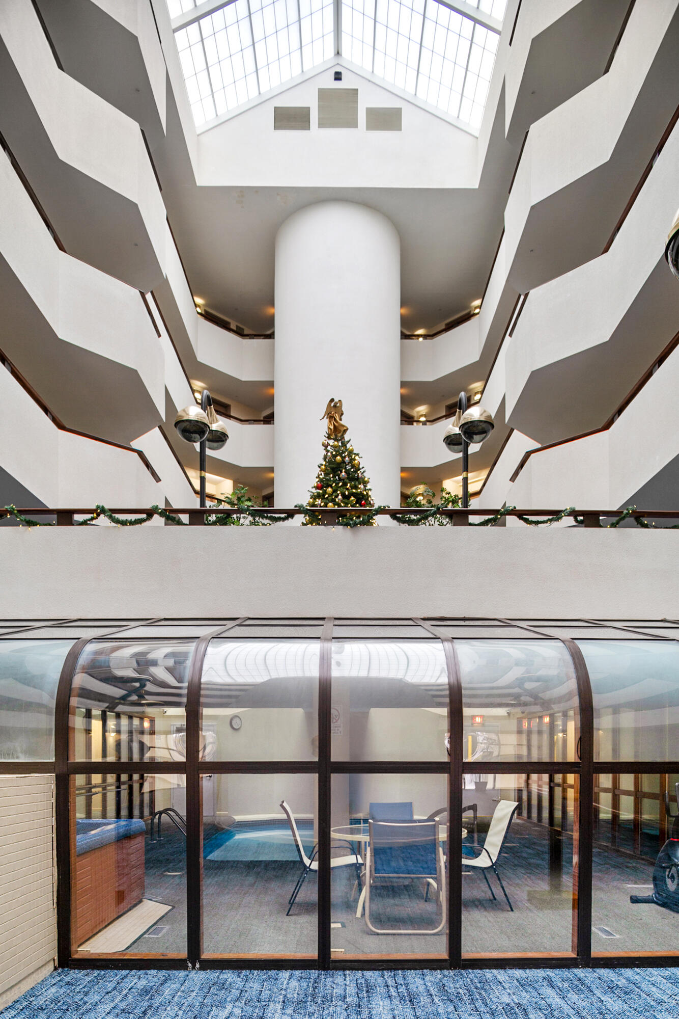 215 E Grand Avenue 210