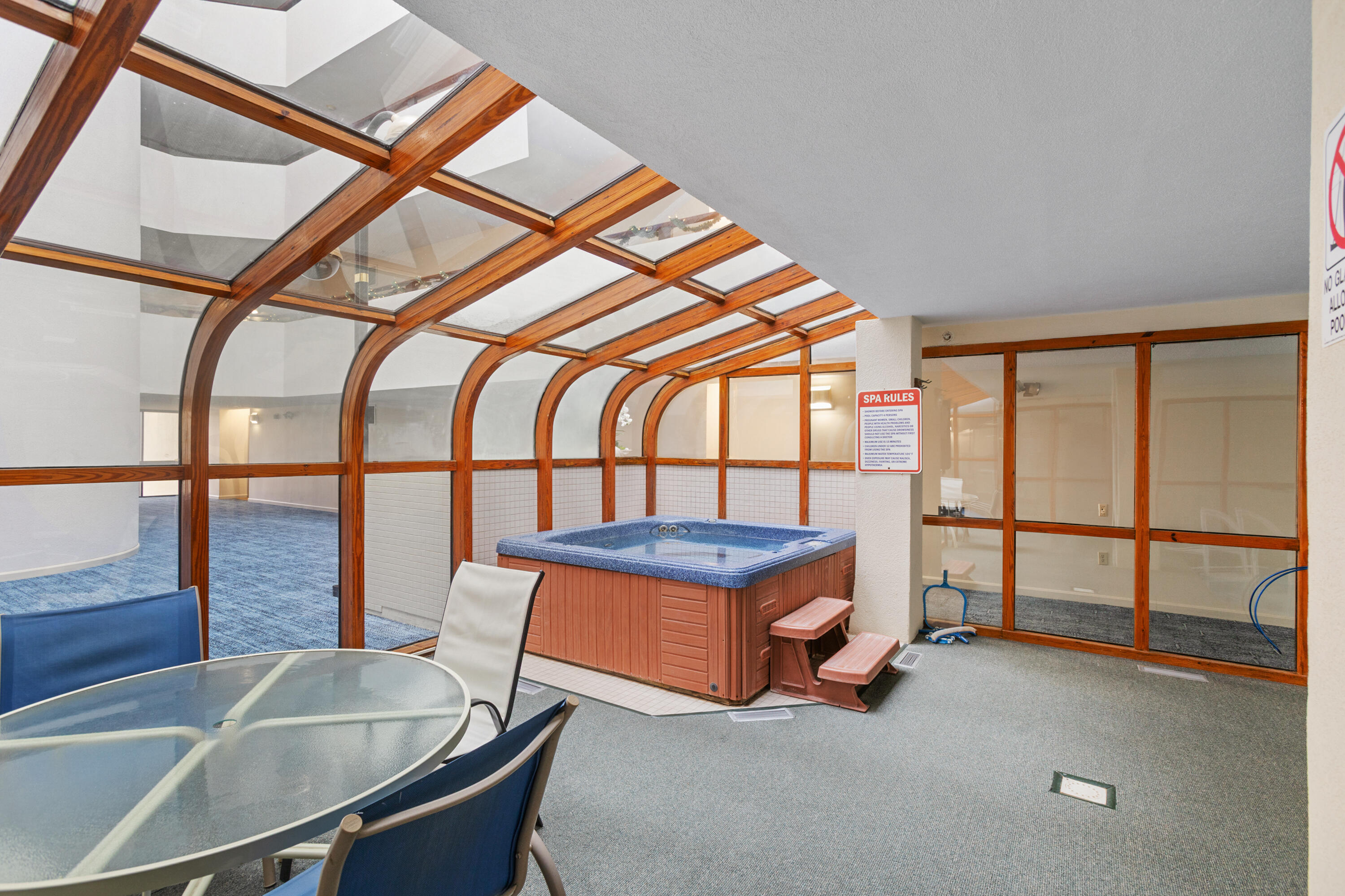 215 E Grand Avenue 210