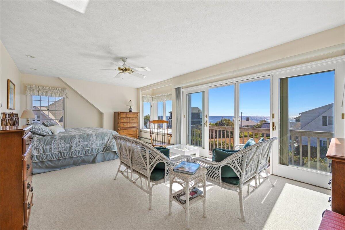 129 Fortunes Rocks Road