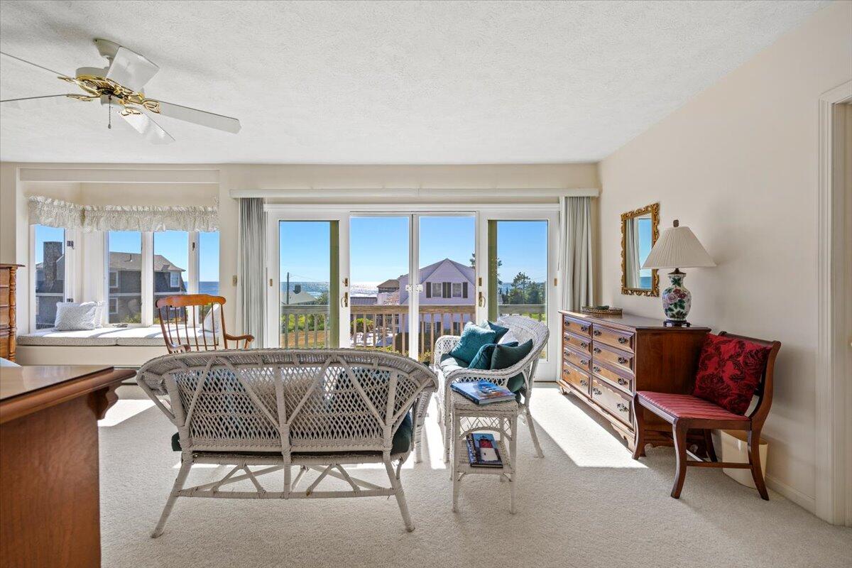 129 Fortunes Rocks Road