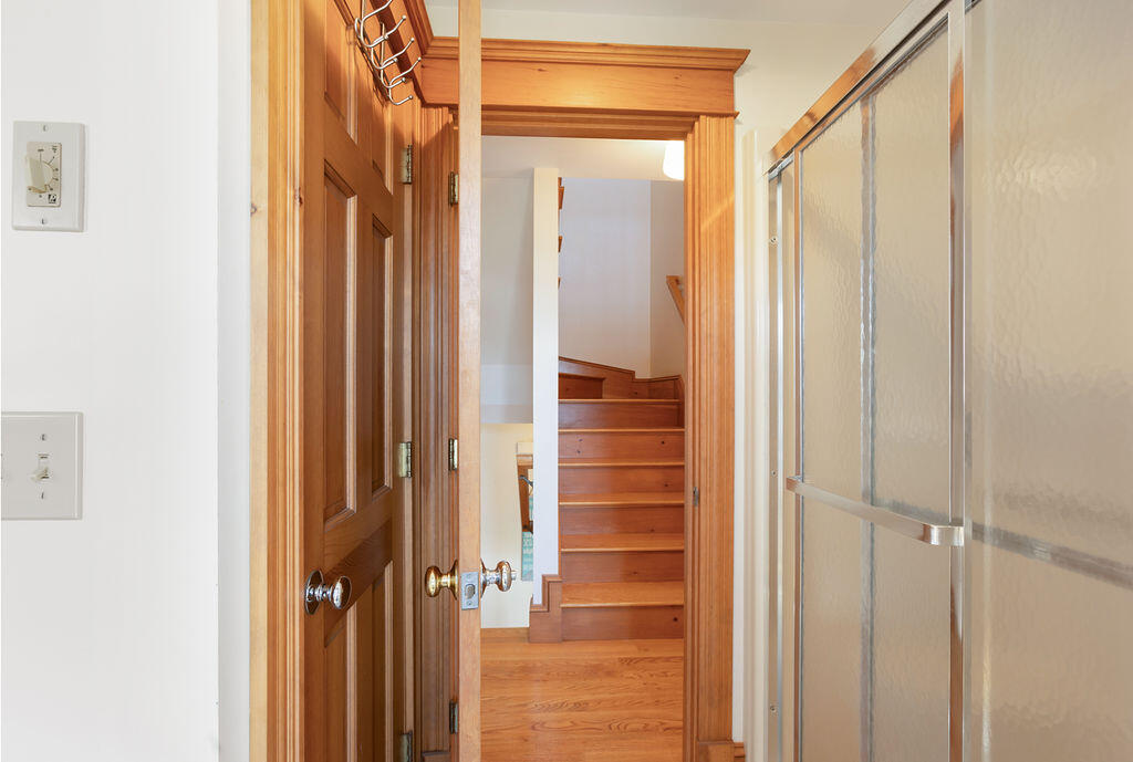 69 Fortunes Rocks Road