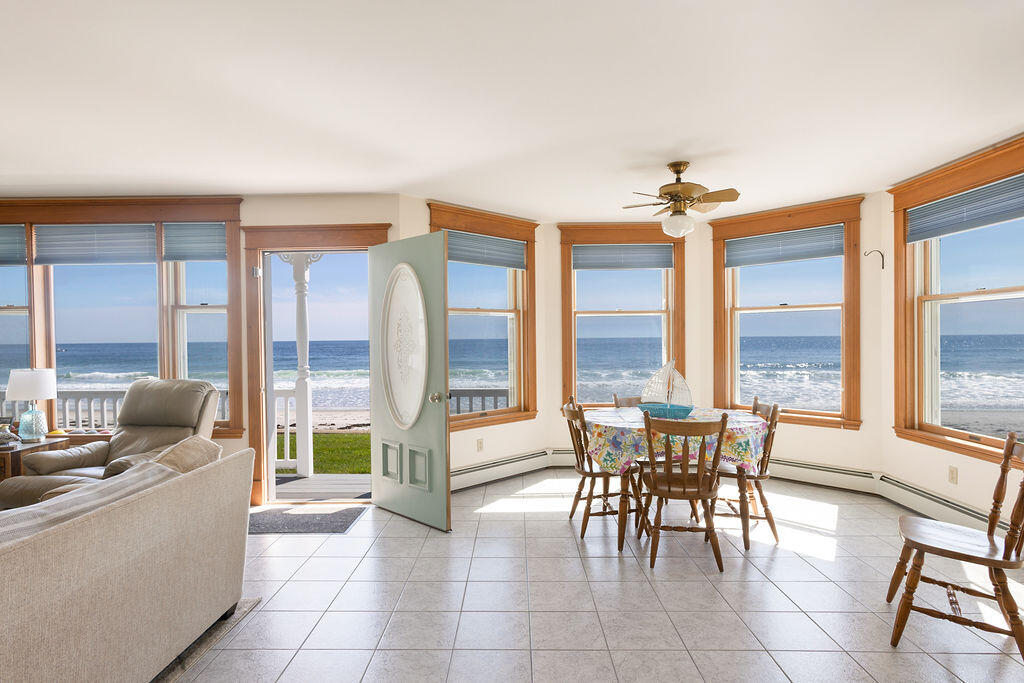 69 Fortunes Rocks Road