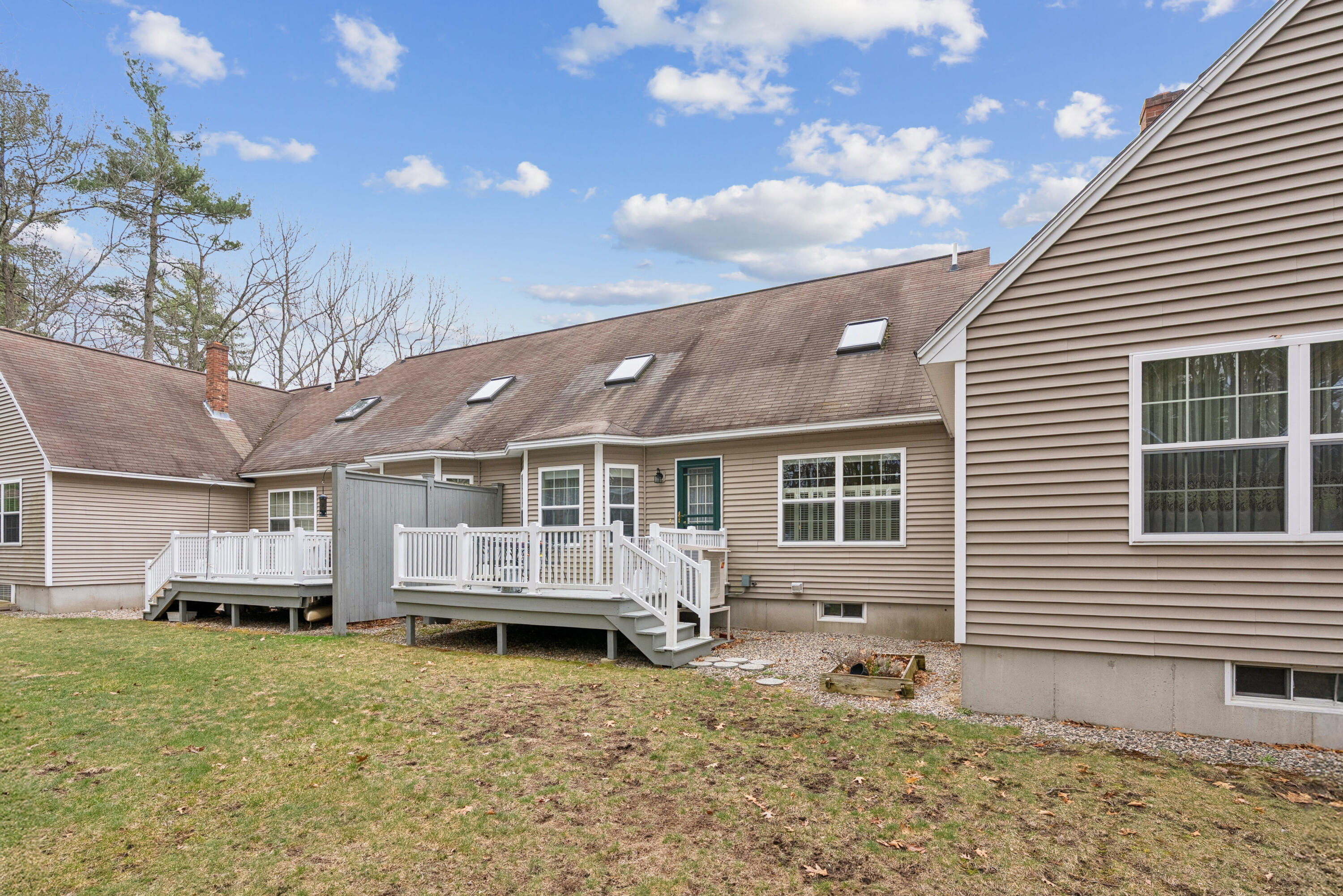 16 Dunnhill Drive 26