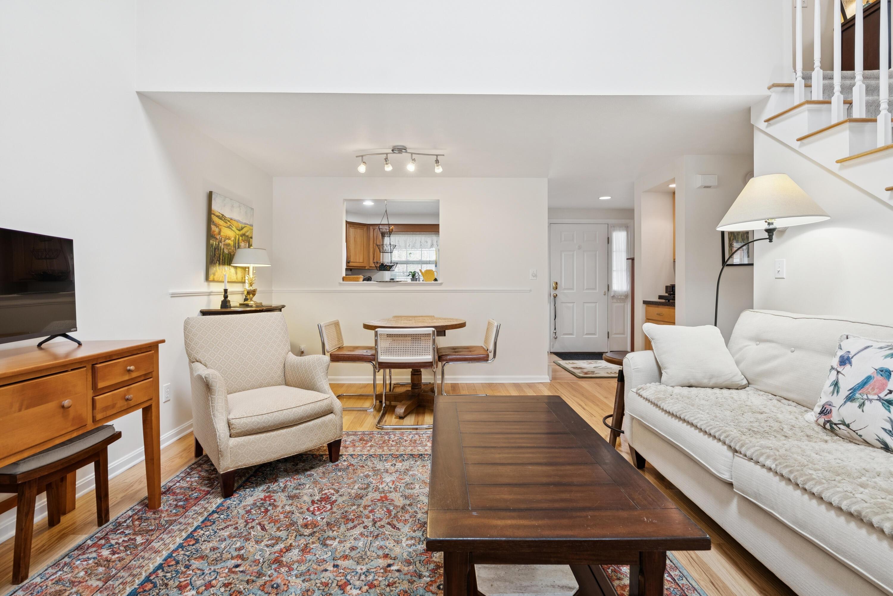 16 Dunnhill Drive 26