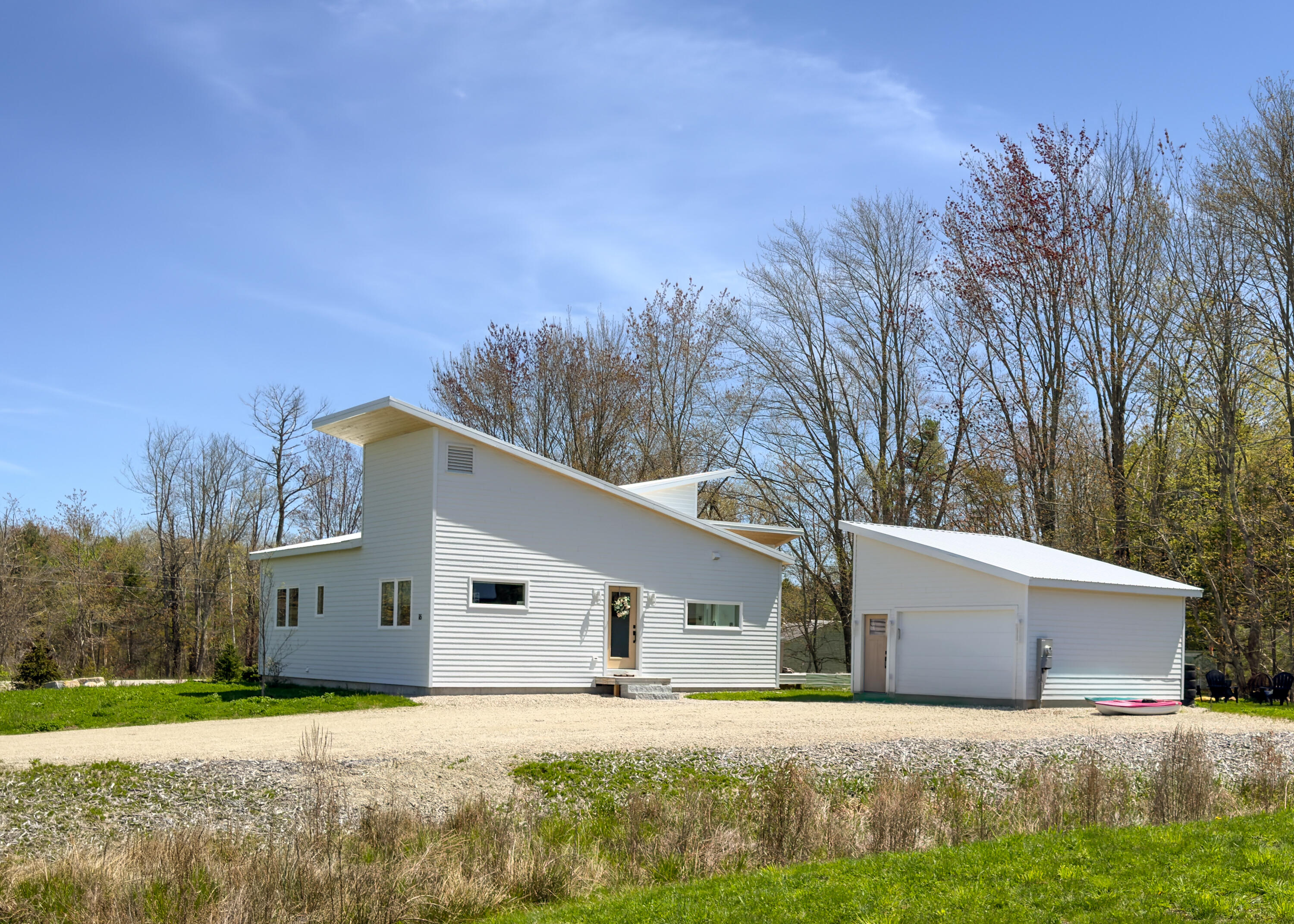 16 Leeward Meadows