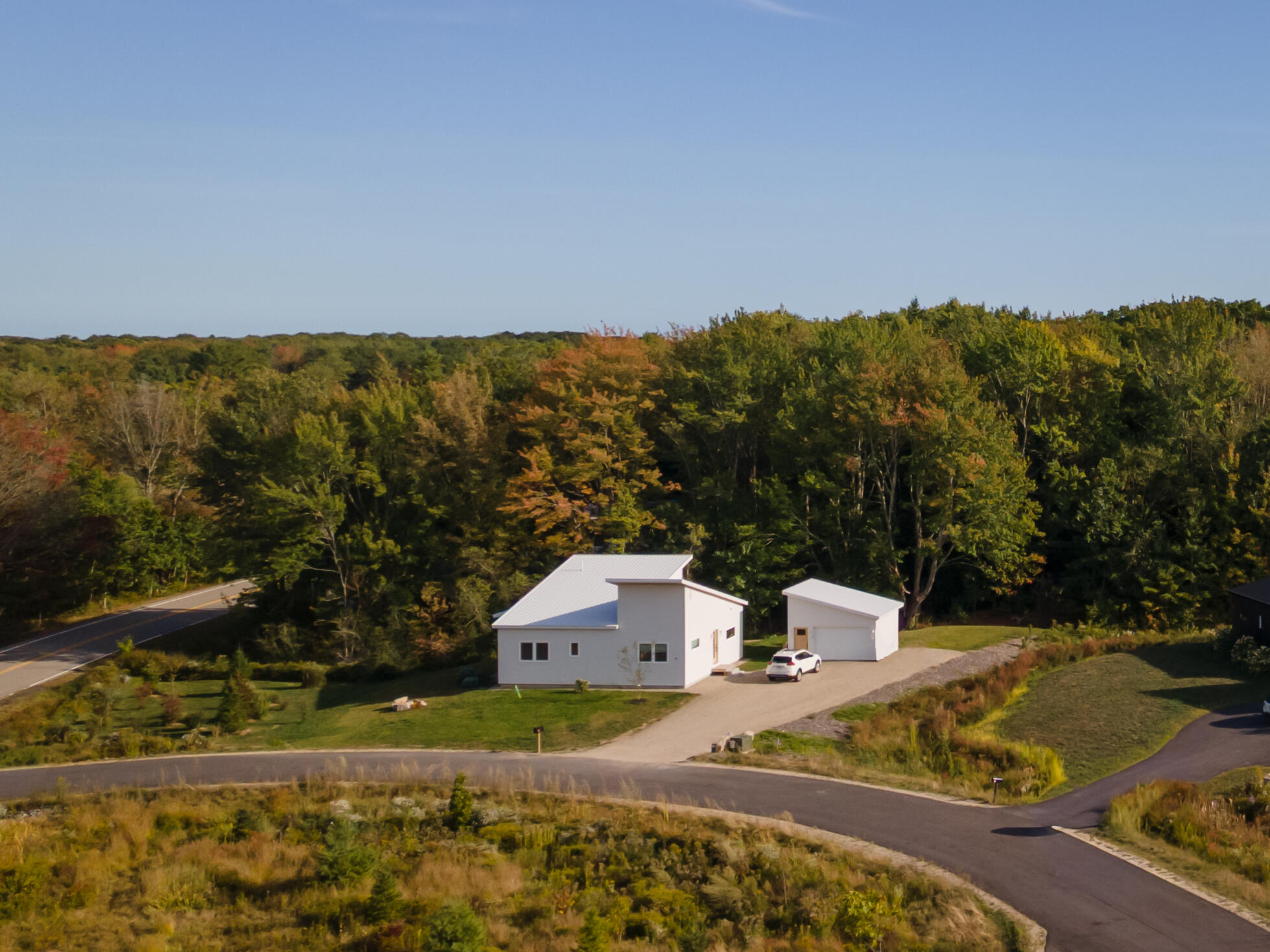 16 Leeward Meadows