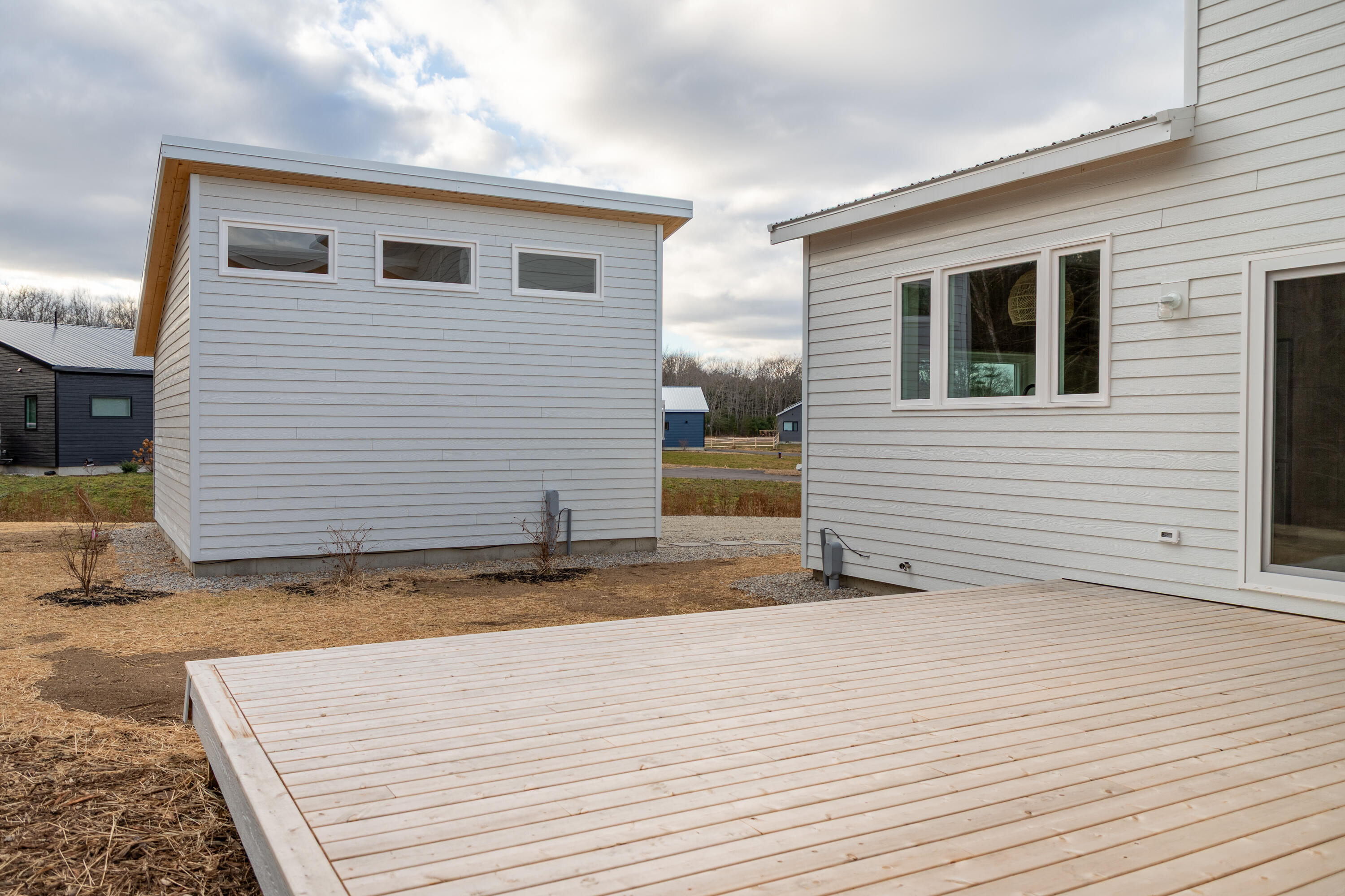 16 Leeward Meadows