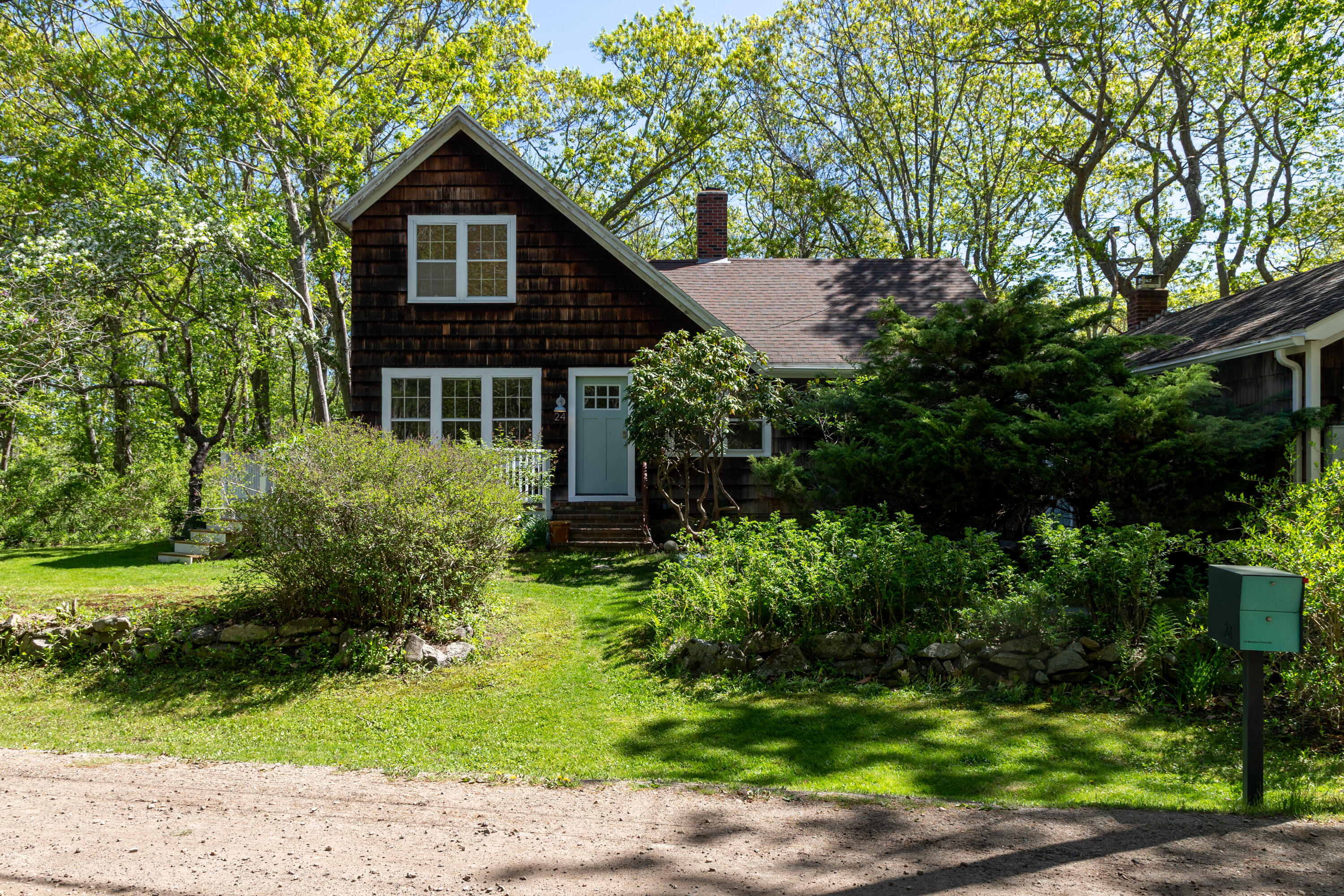 24 Maddox Pond Road