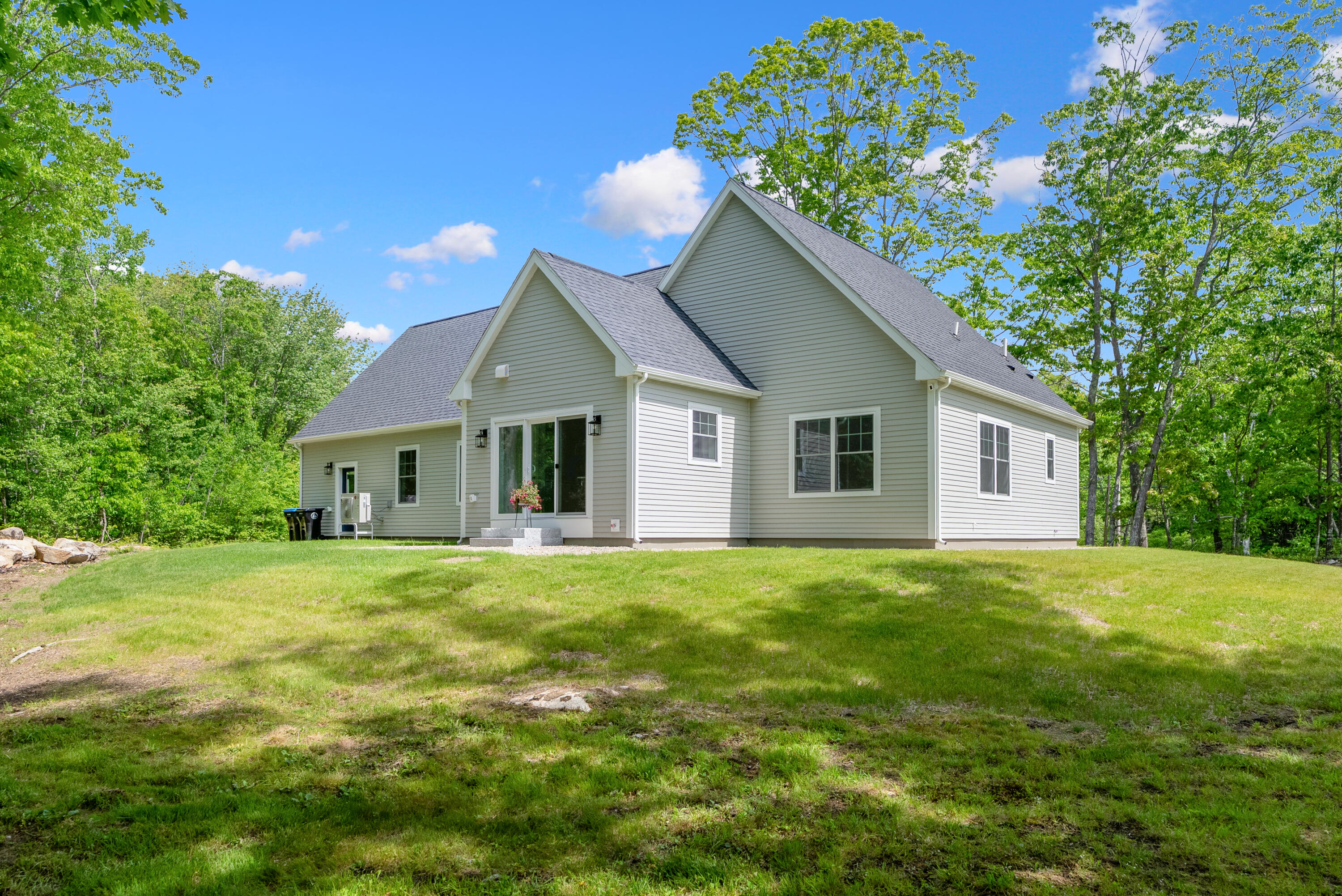 74 New Biddeford Road