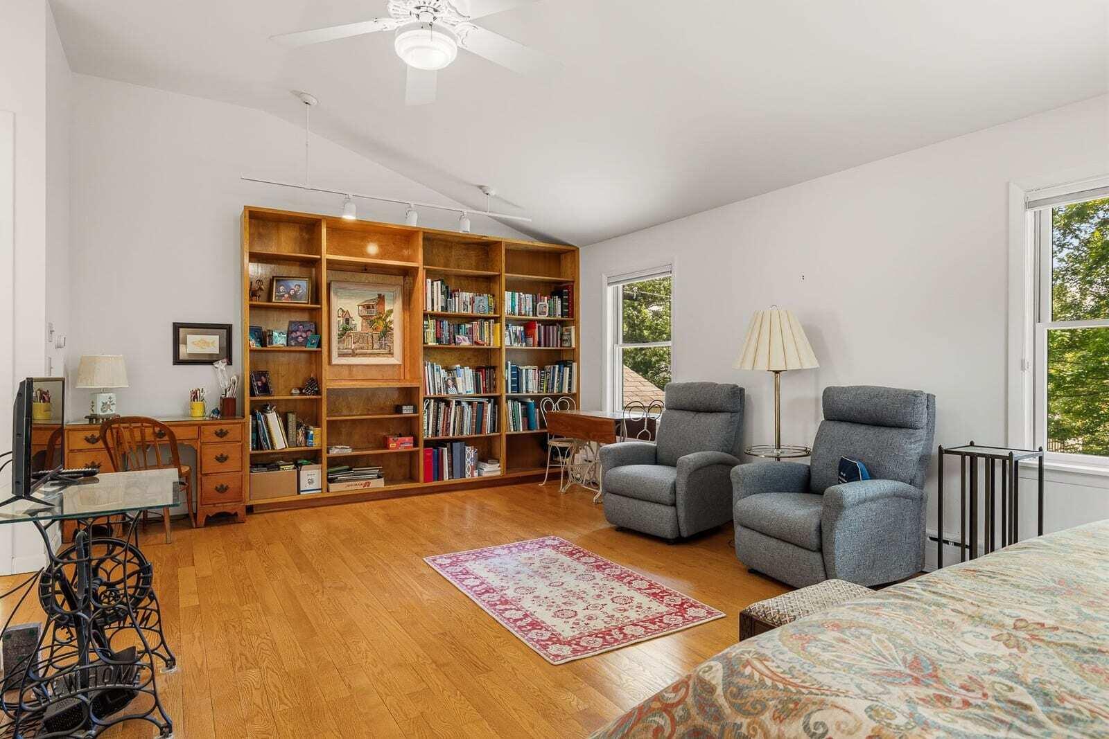 6 Proctor Avenue N