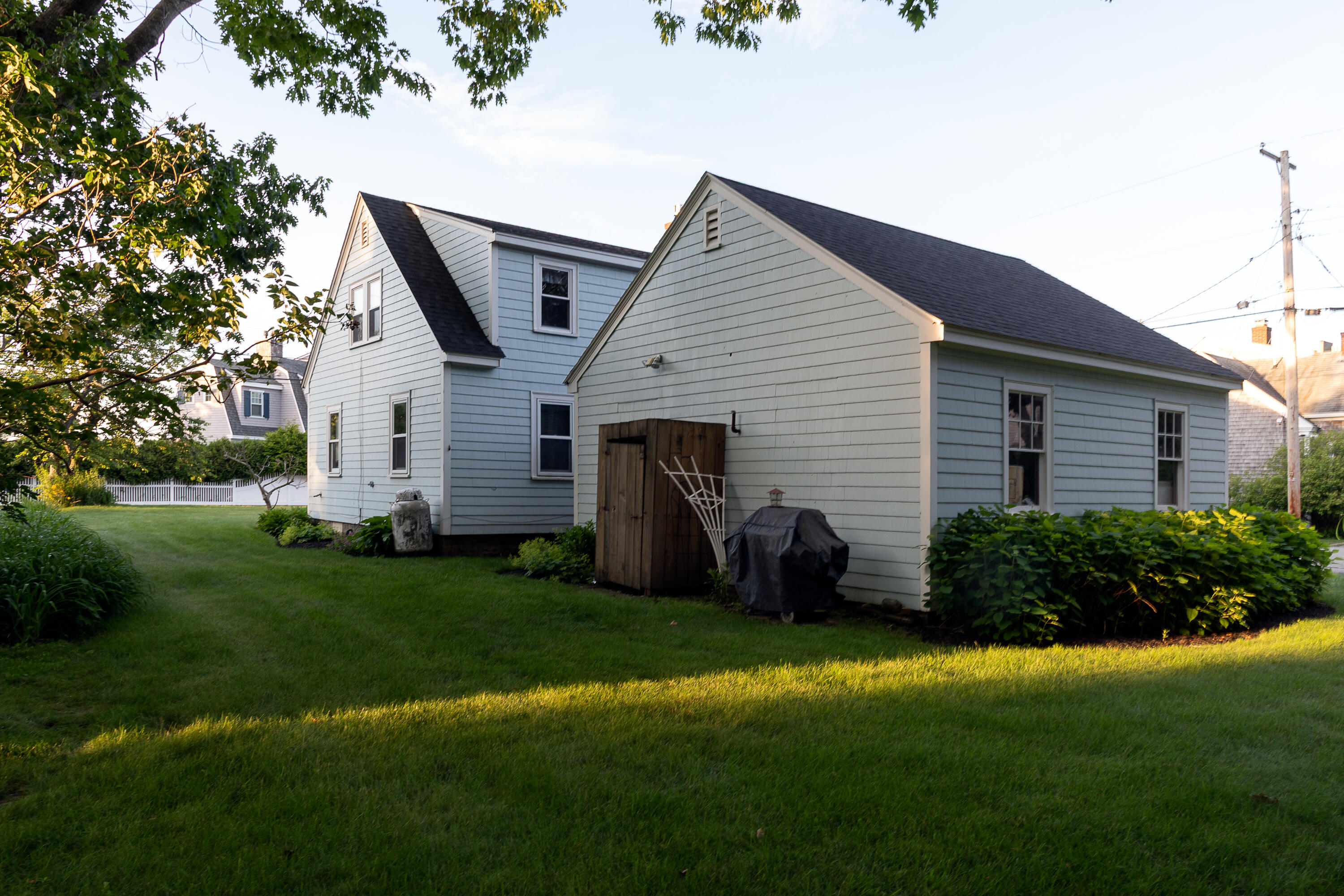 1052 Kings Highway