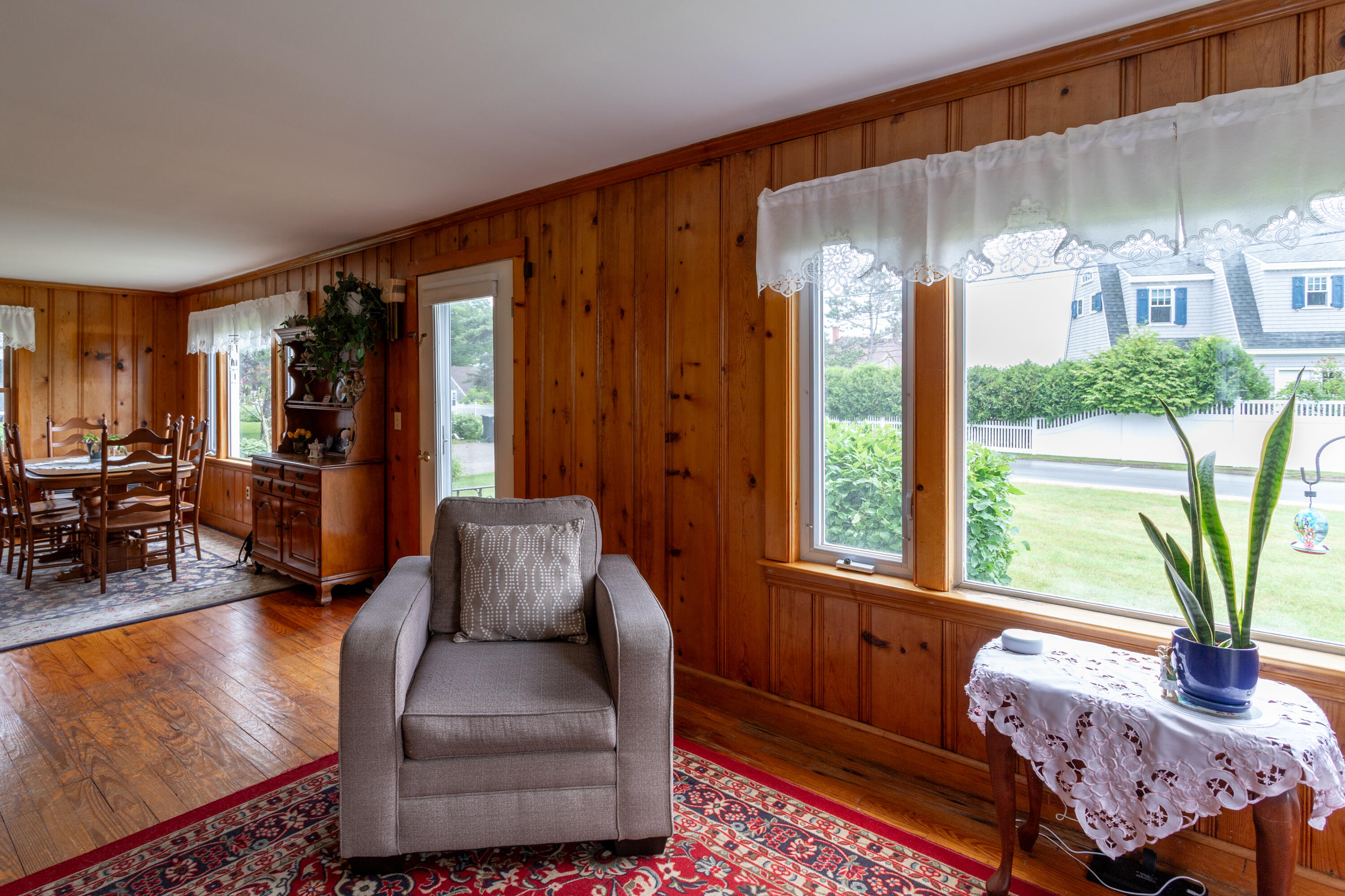 1052 Kings Highway