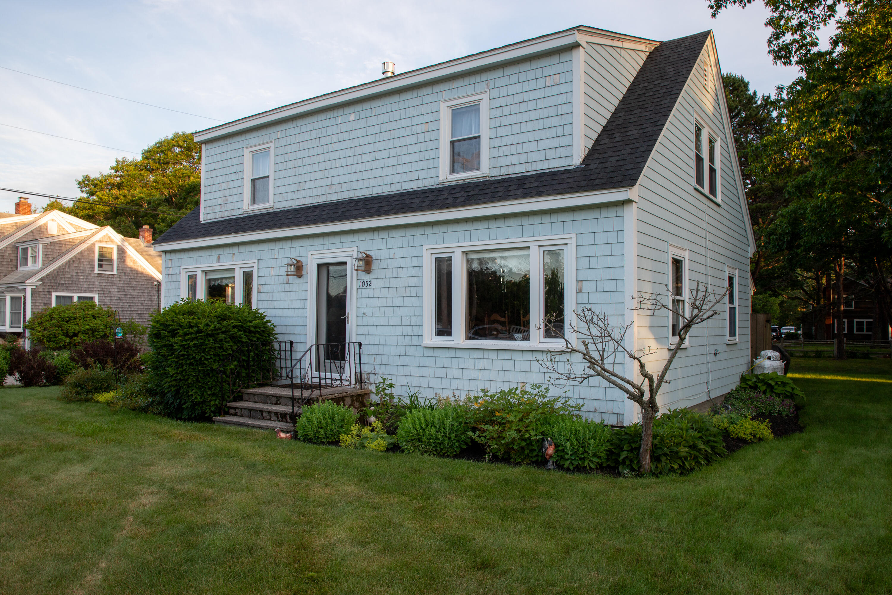 1052 Kings Highway