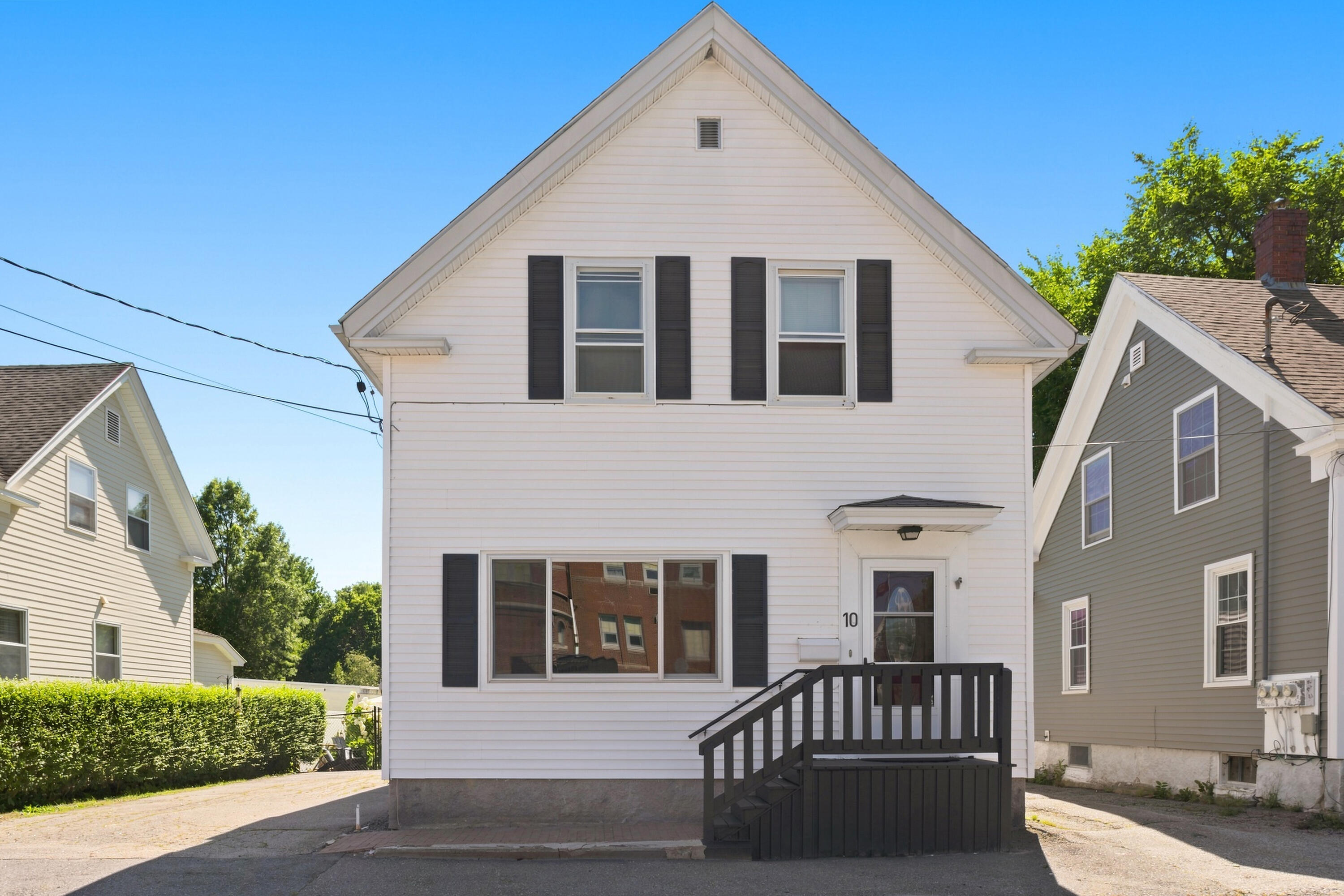10 Clark Street