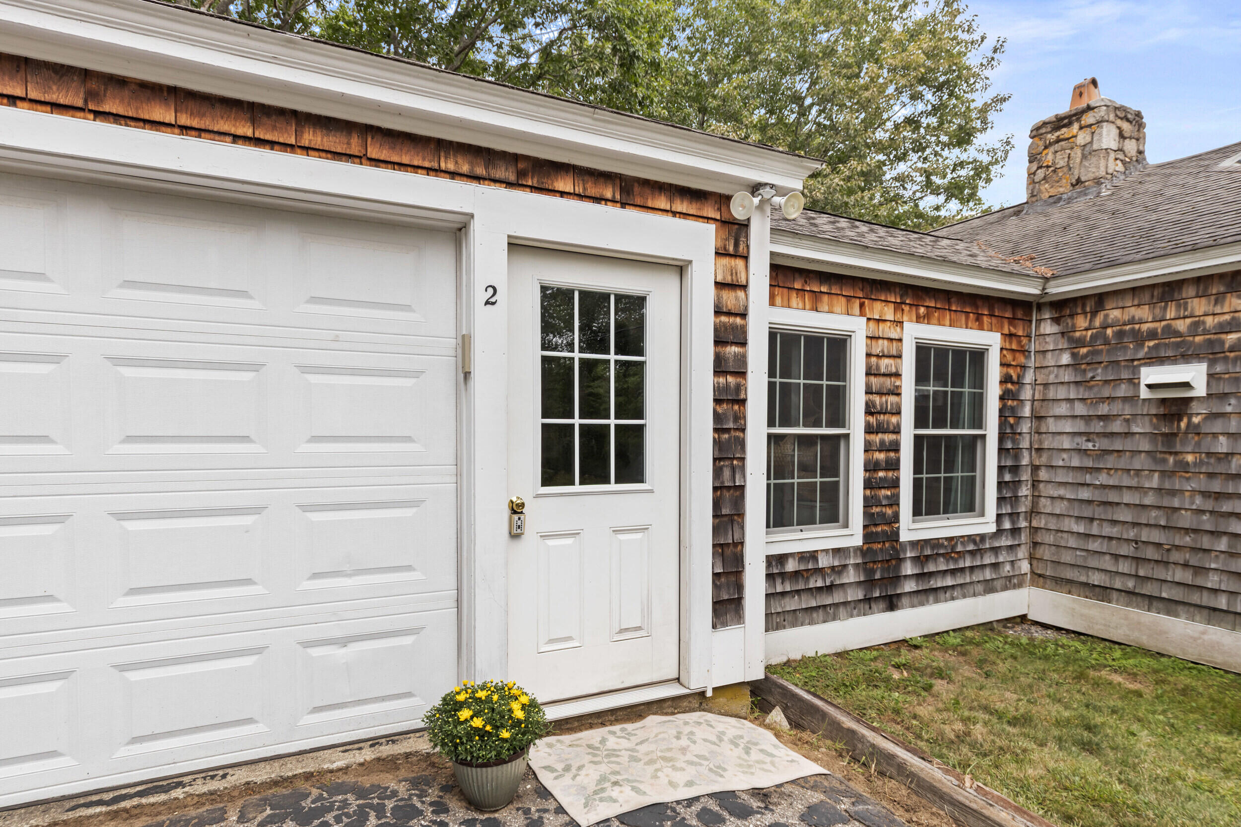 2 Peter Pond Lane