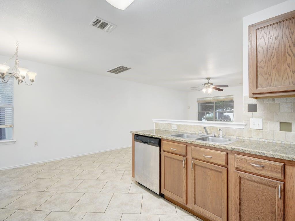 13600 Briarcreek LOOP