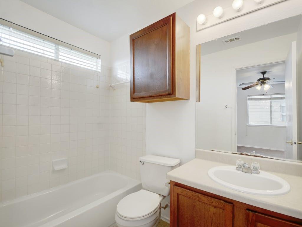 13600 Briarcreek LOOP