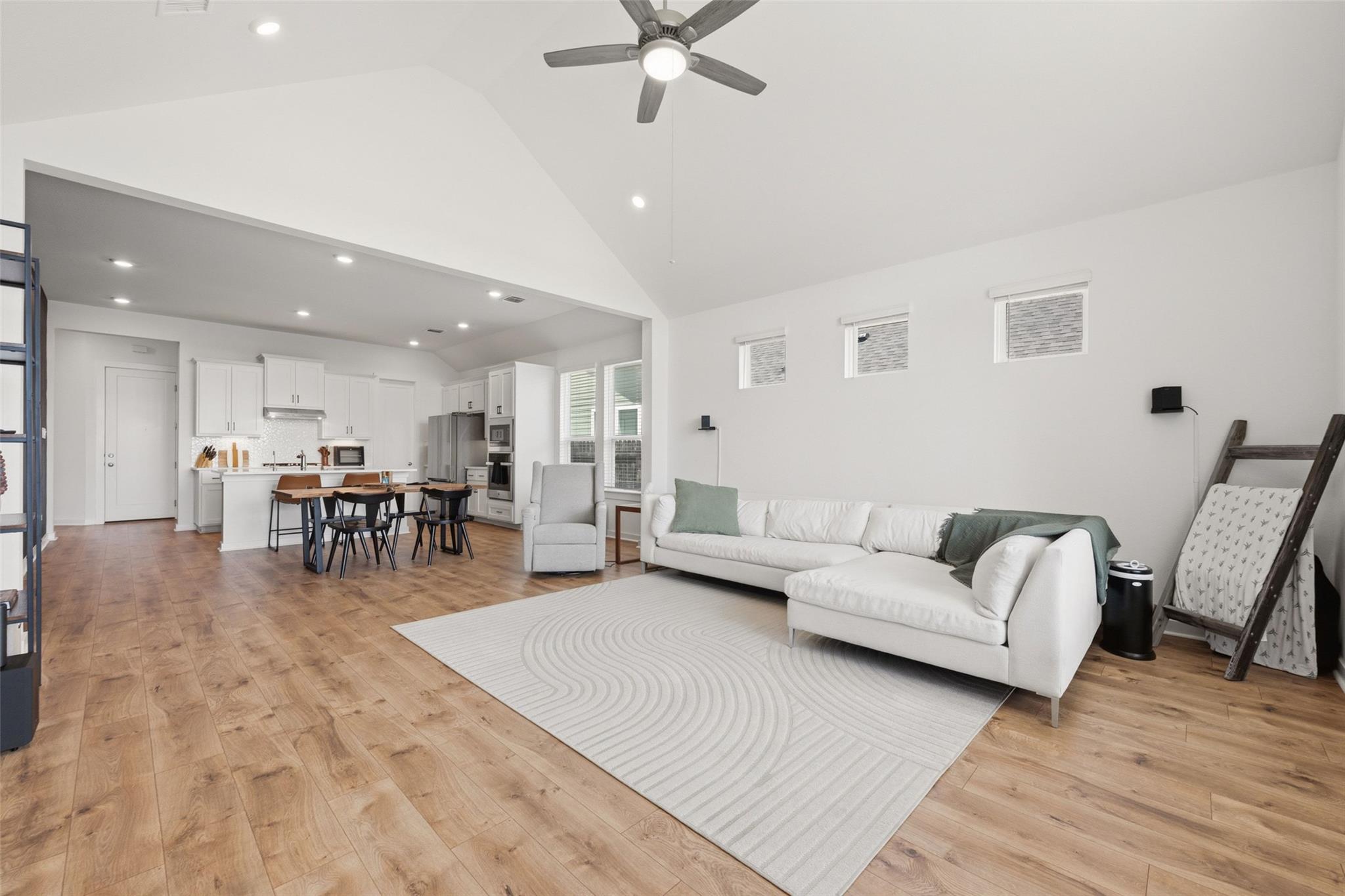 2309 Western View DR