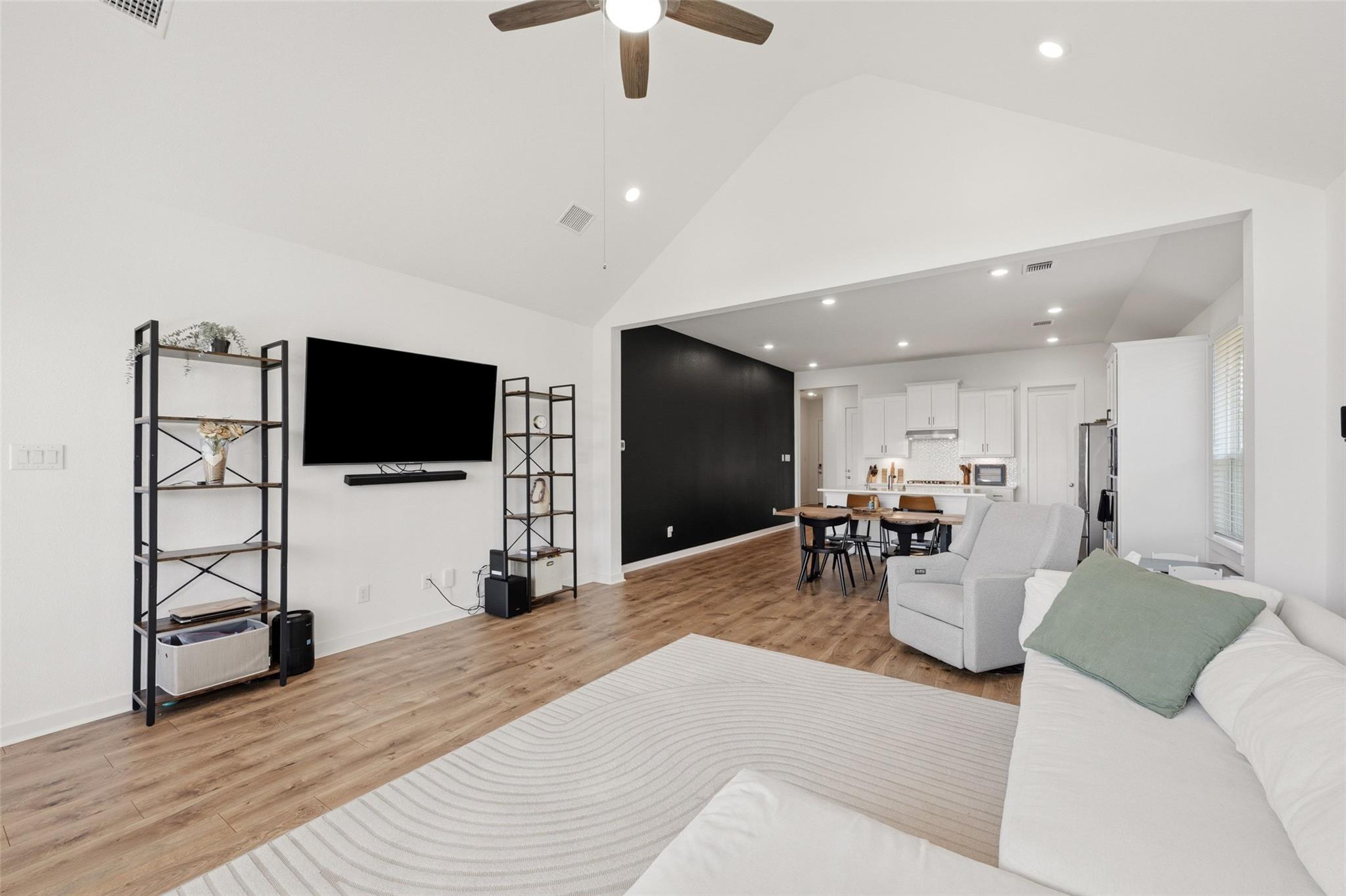 2309 Western View DR