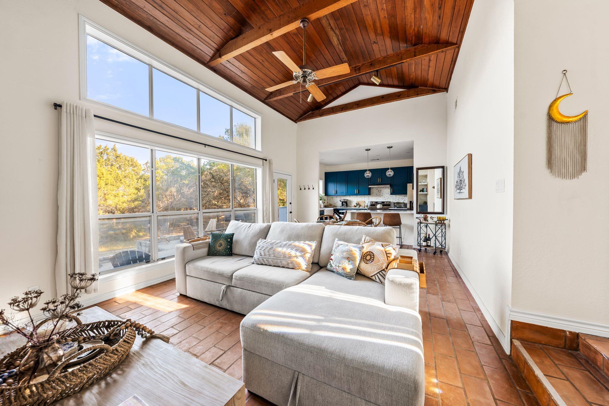 42 La Buena Vista DR