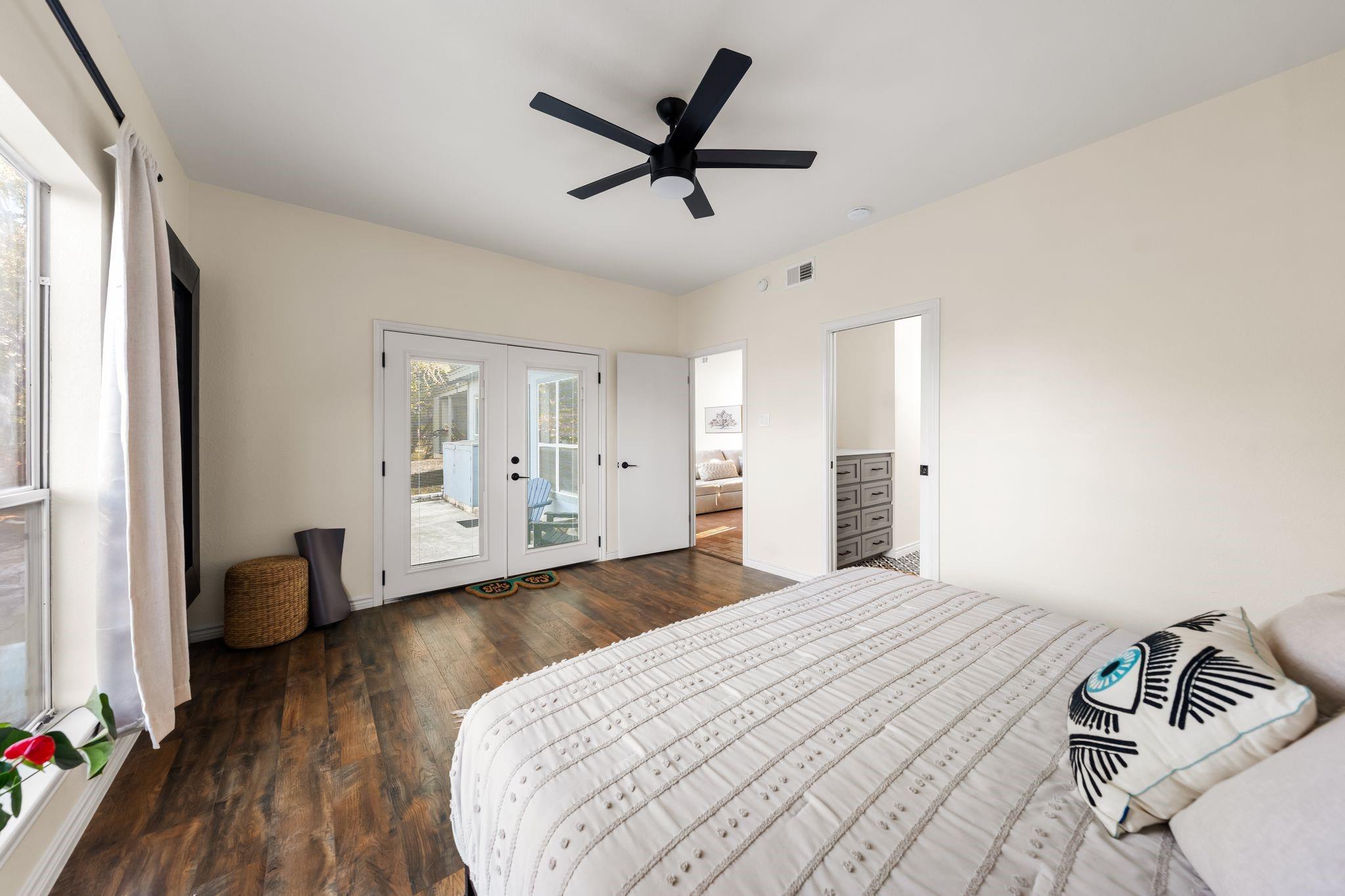 42 La Buena Vista DR