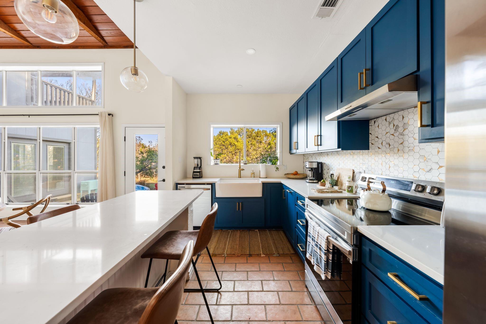 42 La Buena Vista DR