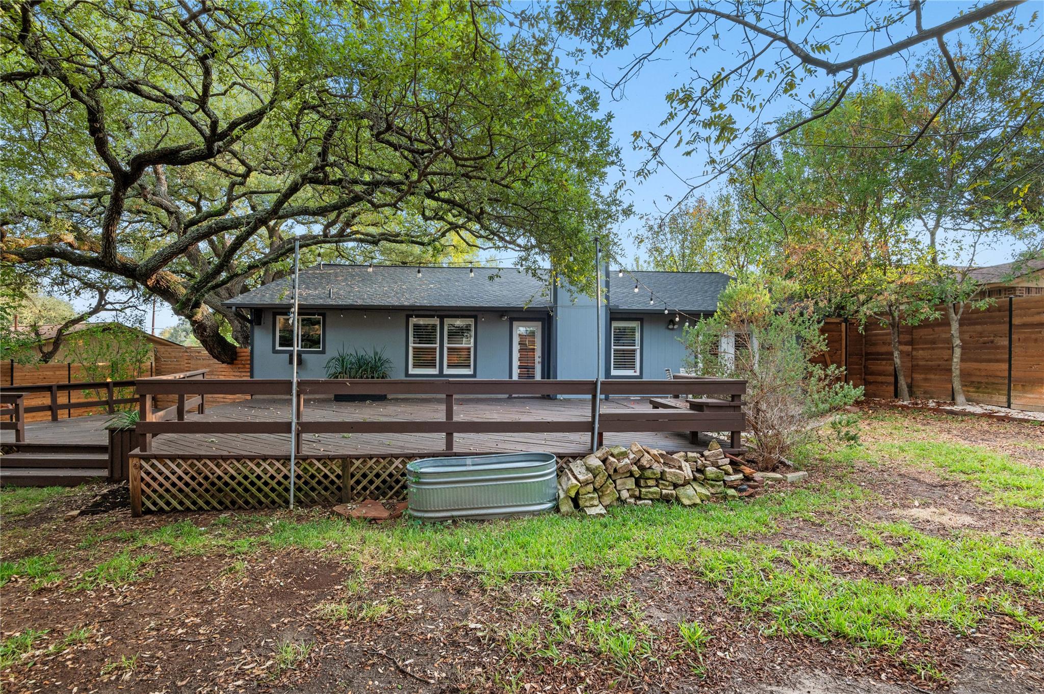 1104 Durham DR, Austin