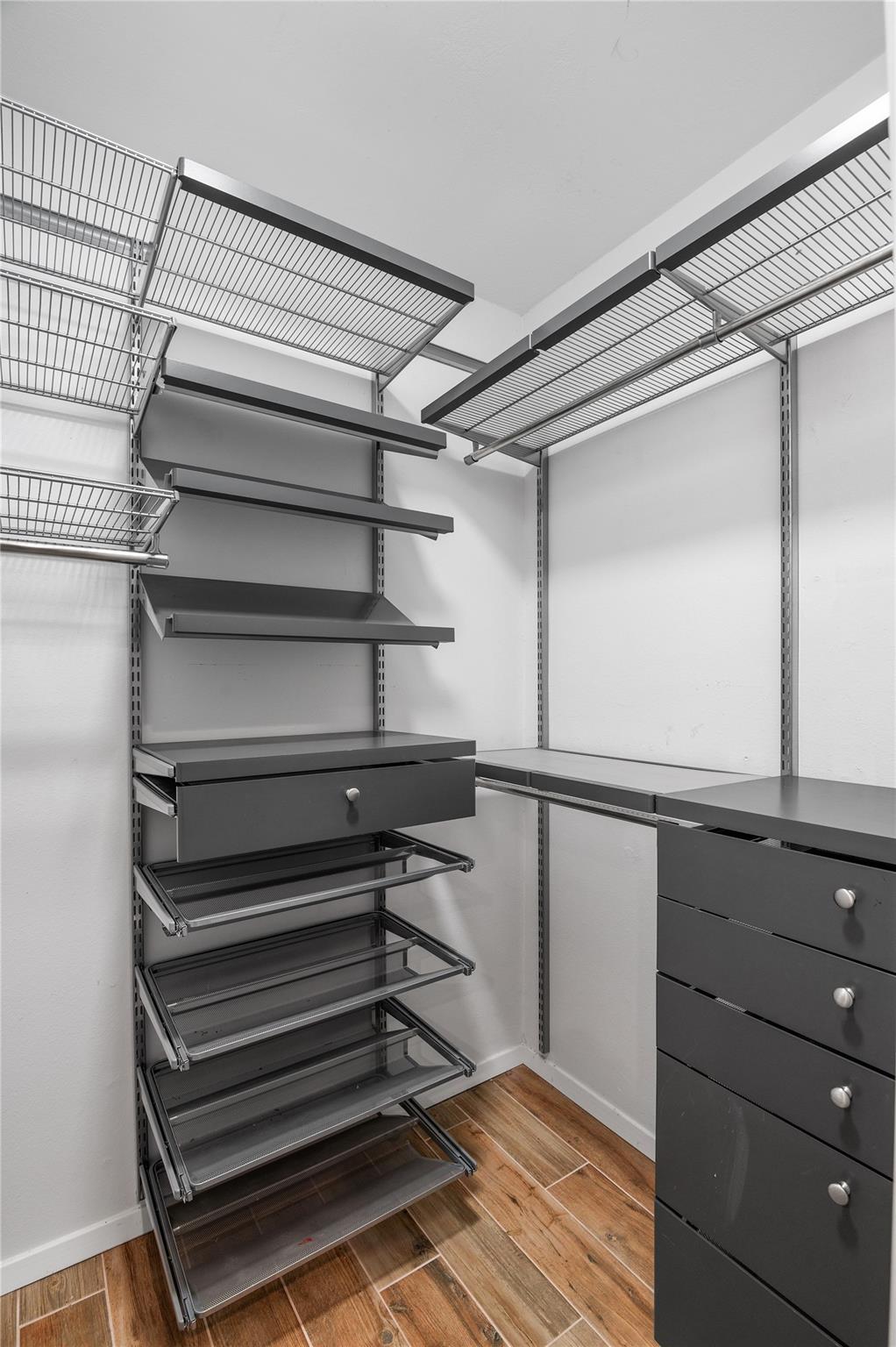 1104 Durham DR, Austin