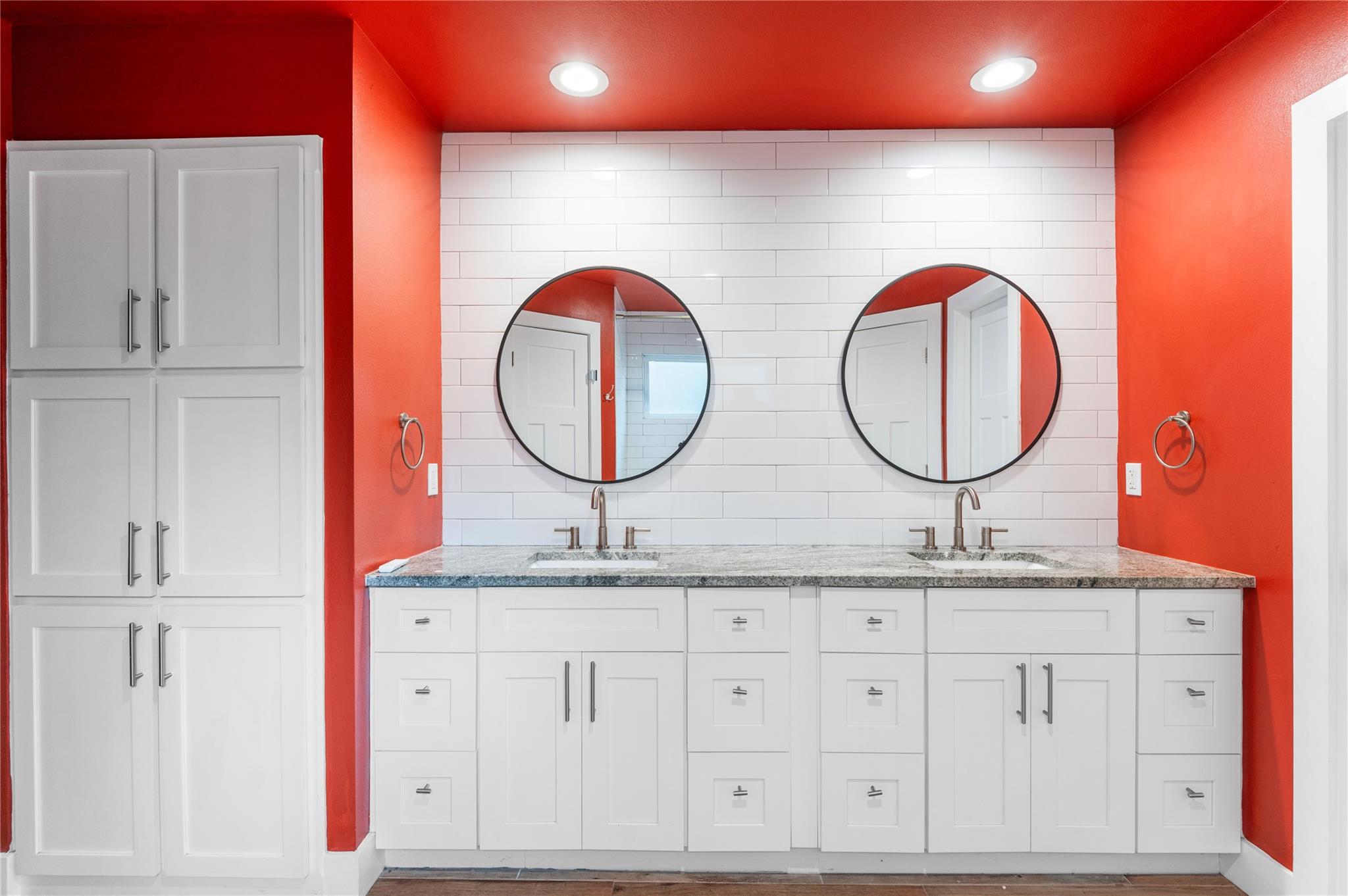 1104 Durham DR, Austin