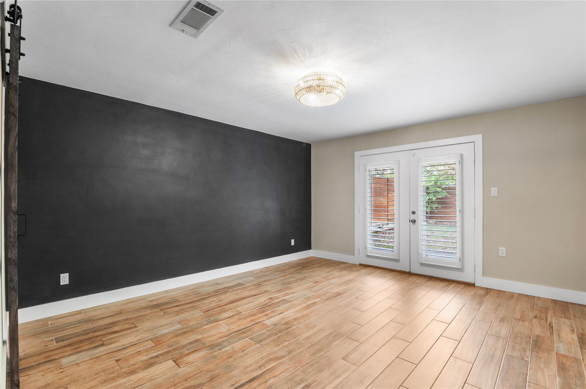 1104 Durham DR, Austin