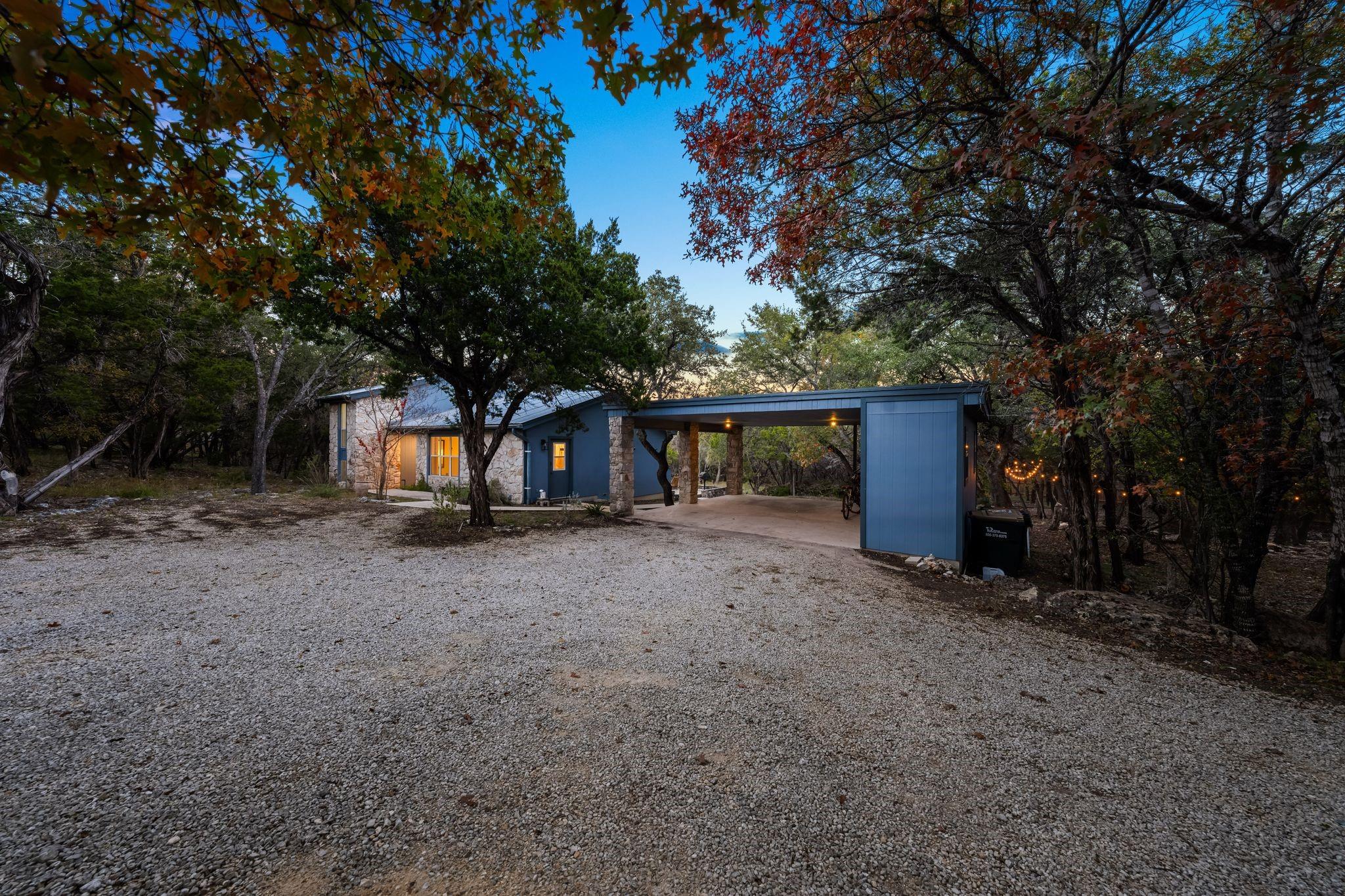 42 La Buena Vista DR
