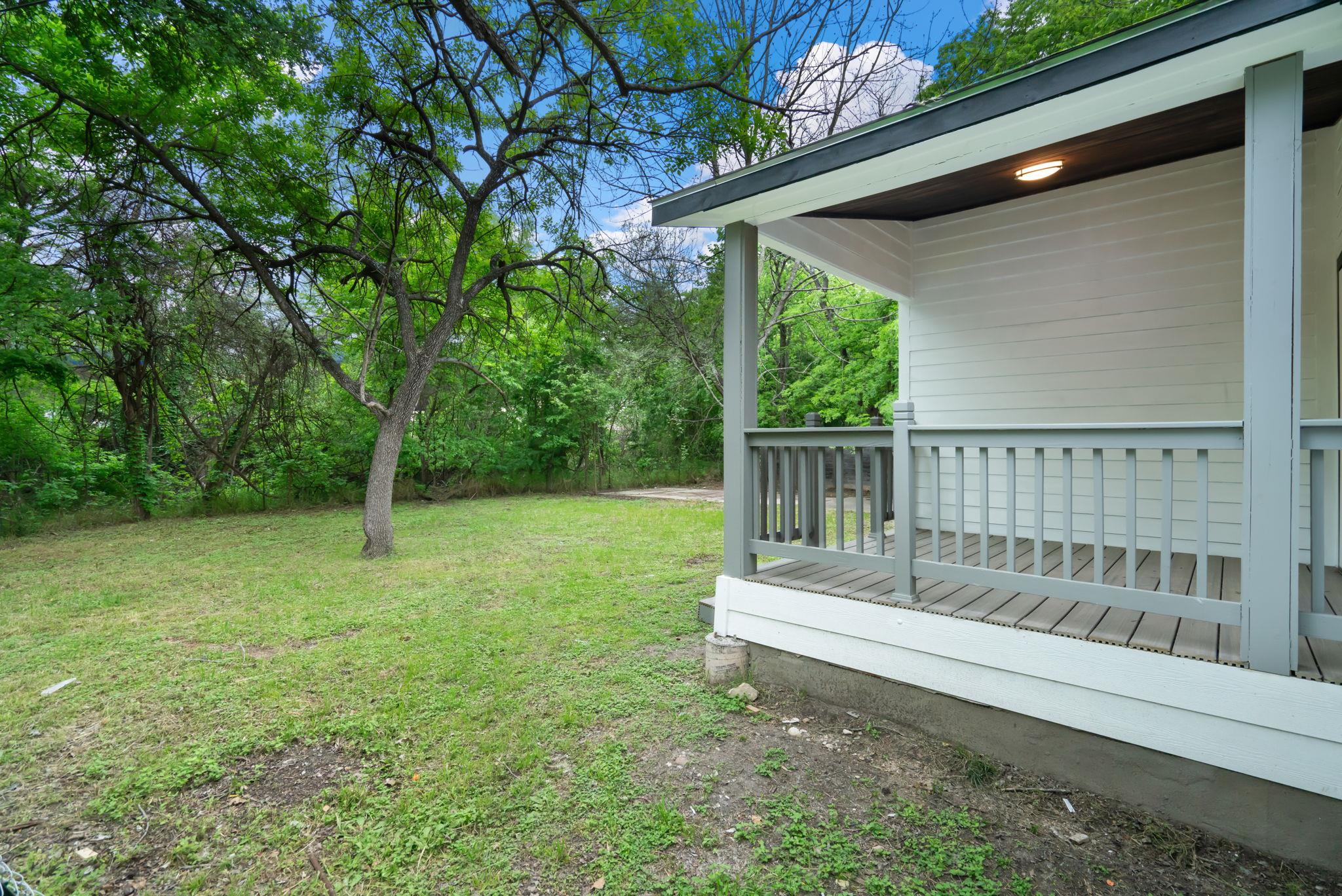 3501 Grayson LN