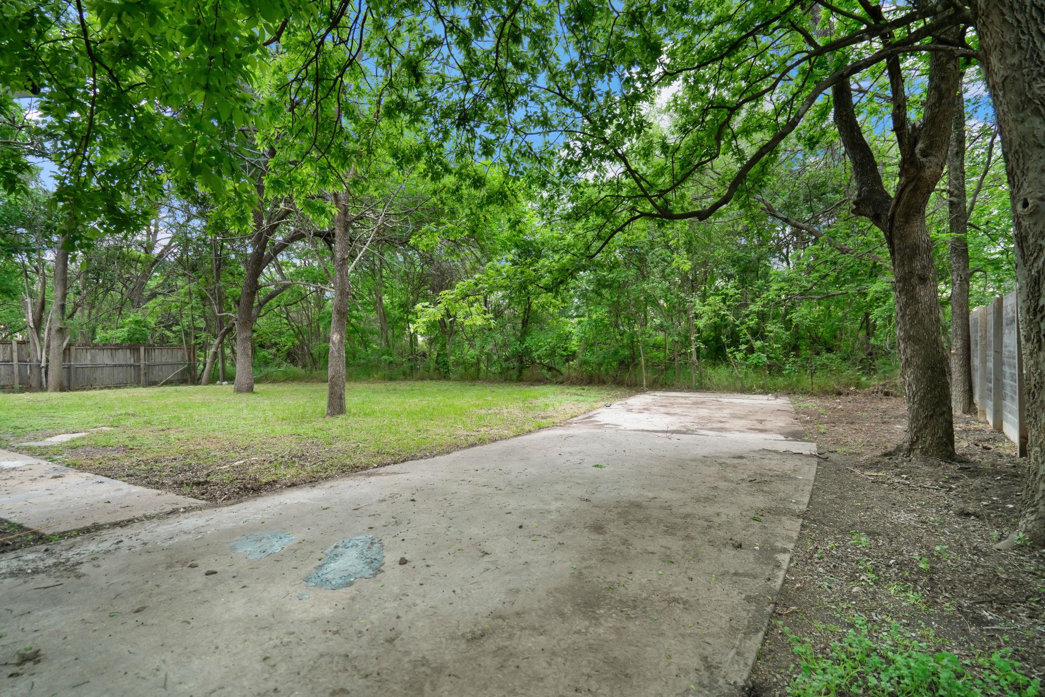 3501 Grayson LN