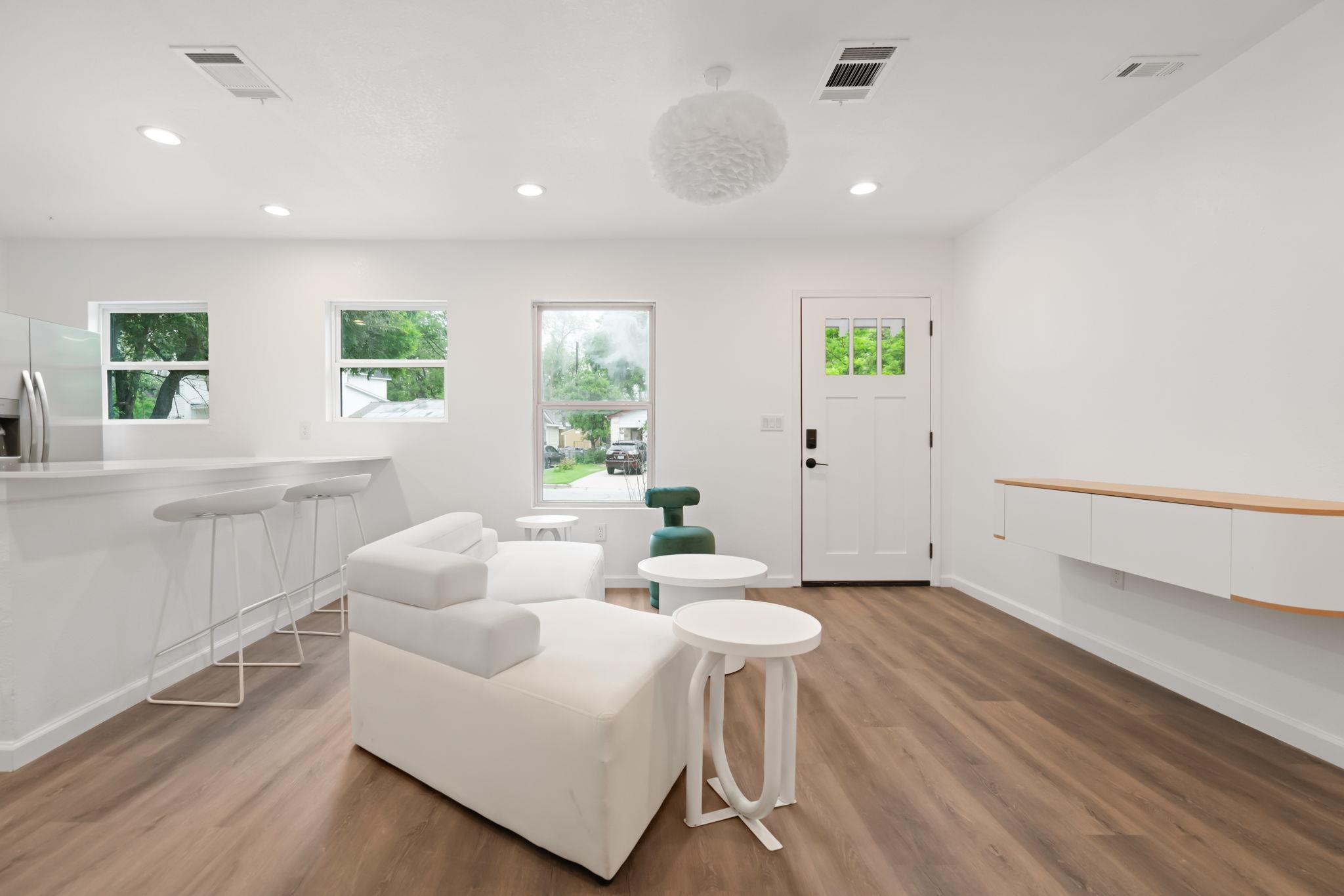 3501 Grayson LN