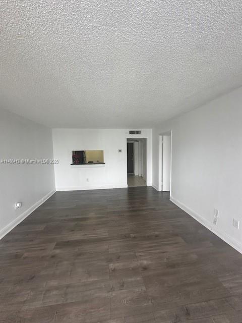 494 NW 165th St Rd # 504 Unit: C-504