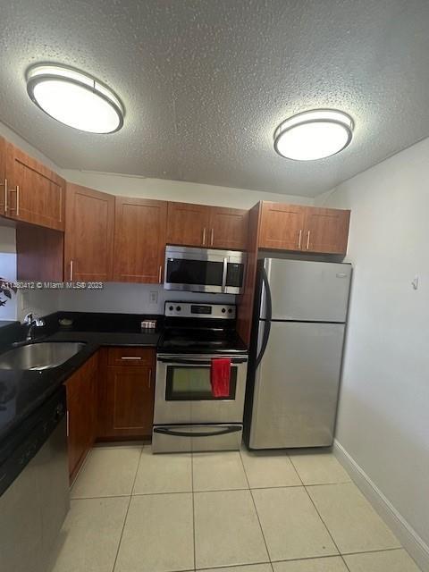 494 NW 165th St Rd # 504 Unit: C-504