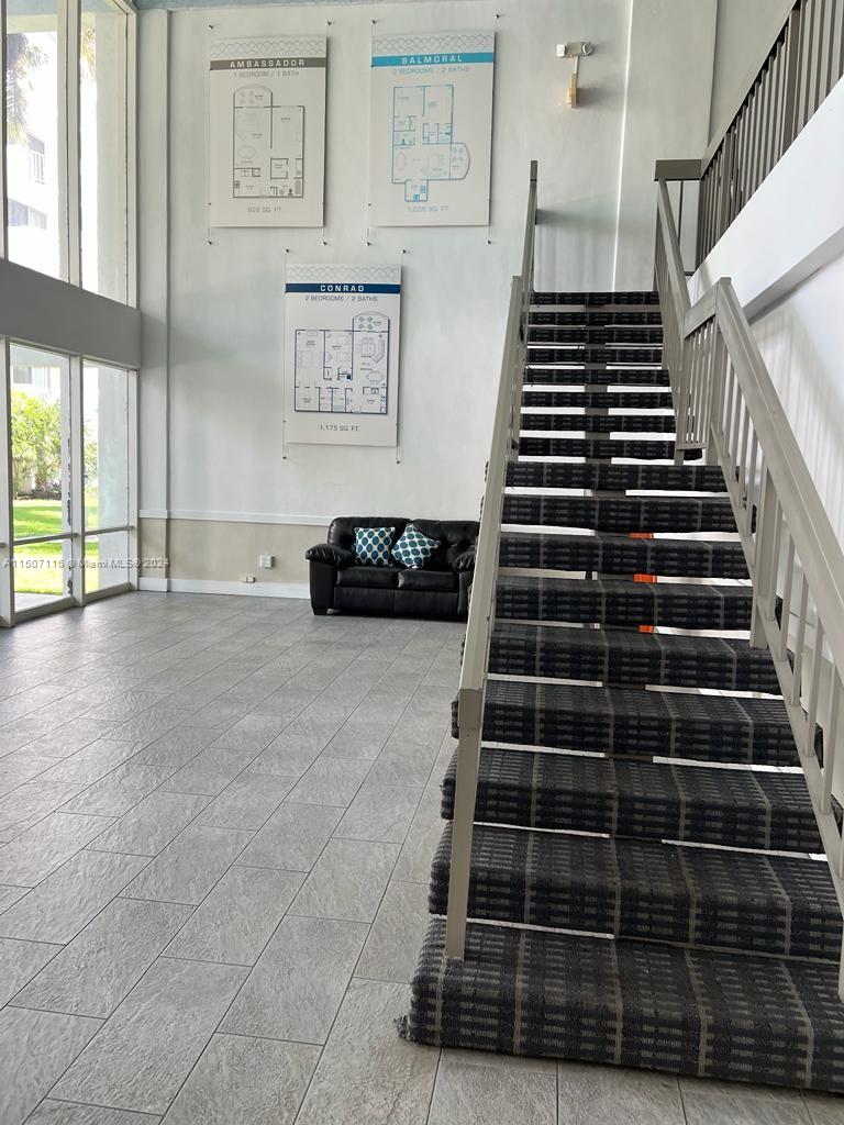 498 NW 165th St Rd Unit: D-407