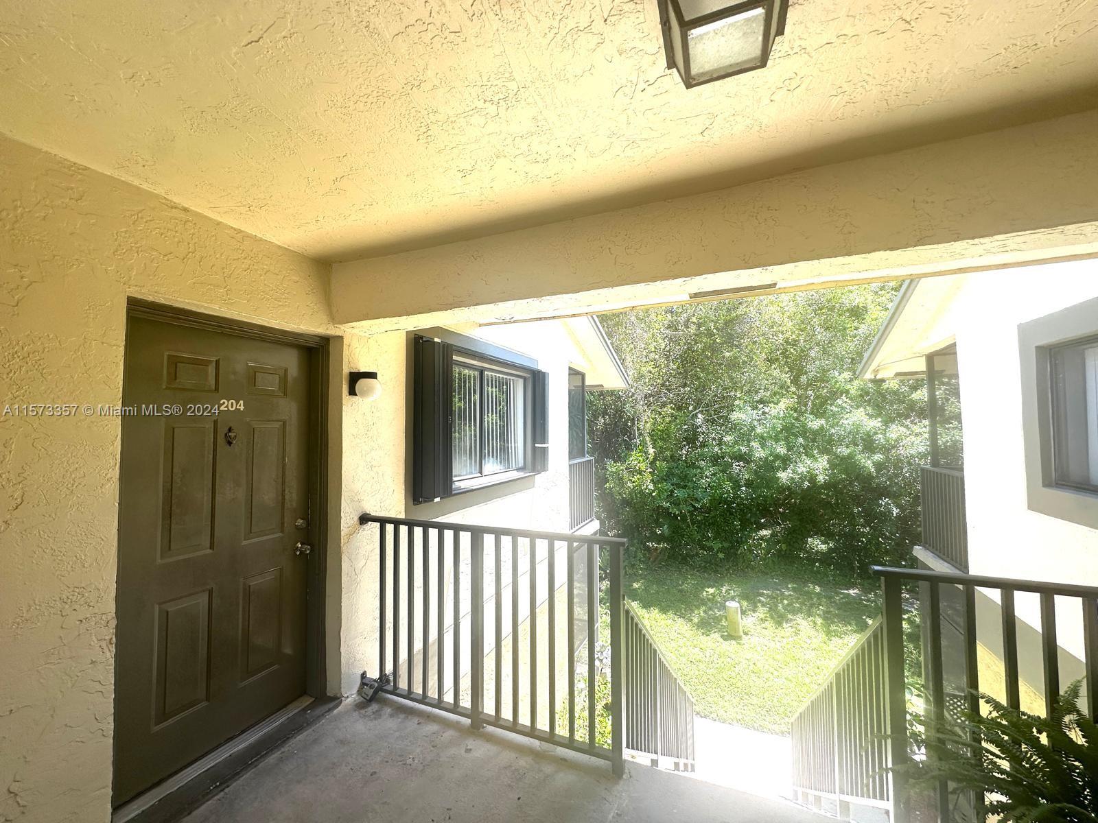 522 Trace Cir # 204