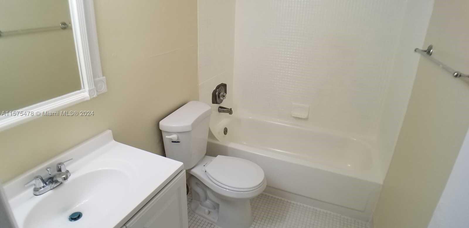 492 NW 165th St Rd # C316