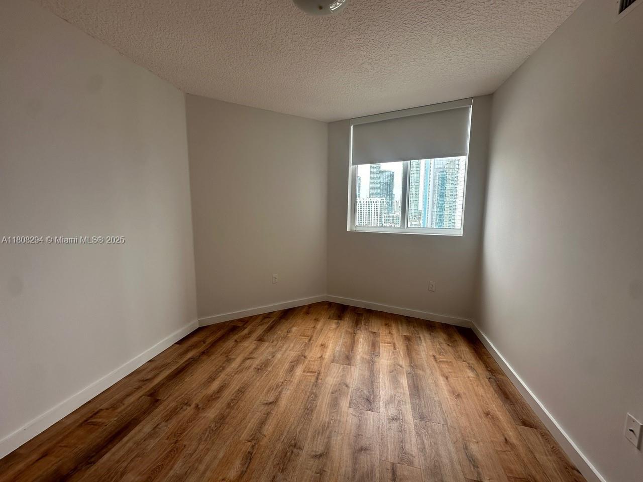 601 NE 23rd St Unit: PH02