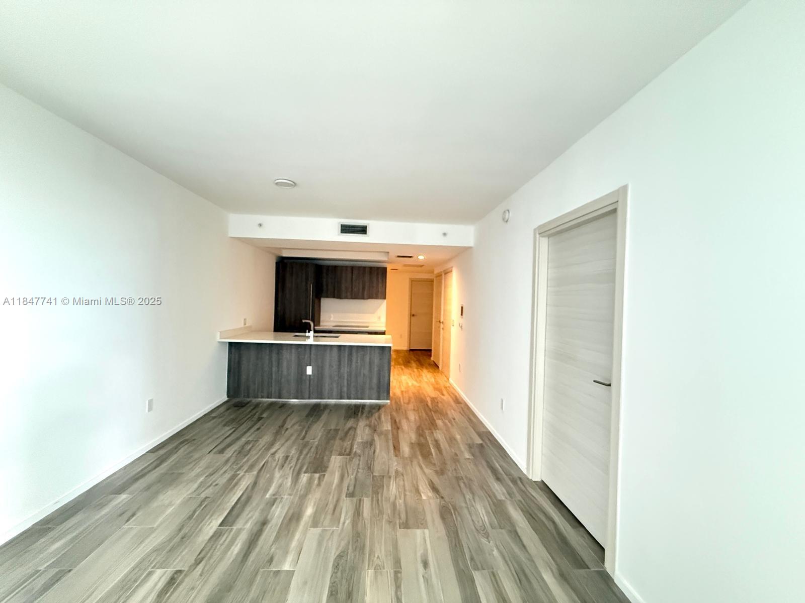 801 S Miami Ave Unit: 2106