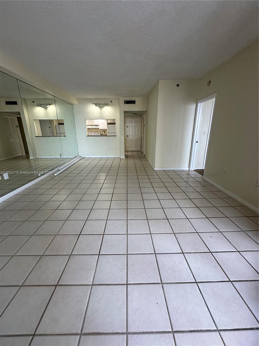 540 Brickell Key Dr # 1706